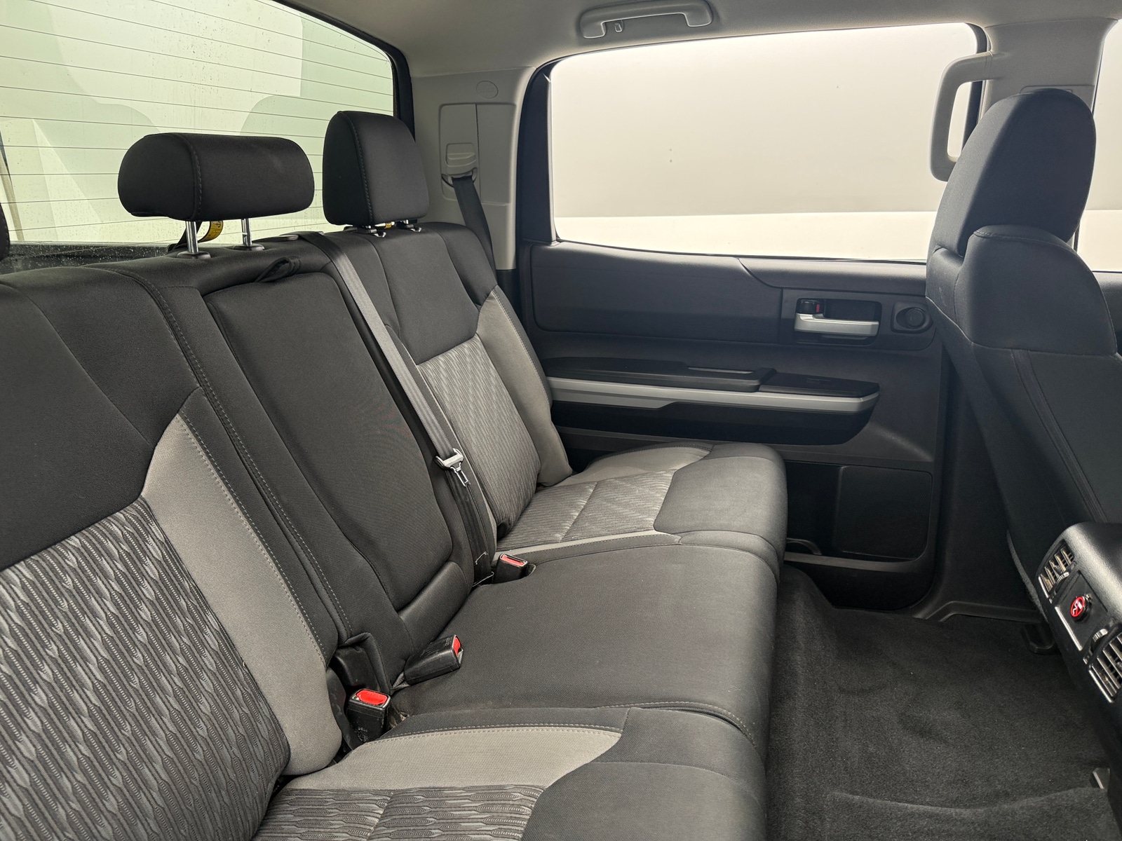 Thumbnail: 2020 Toyota Tundra - 6