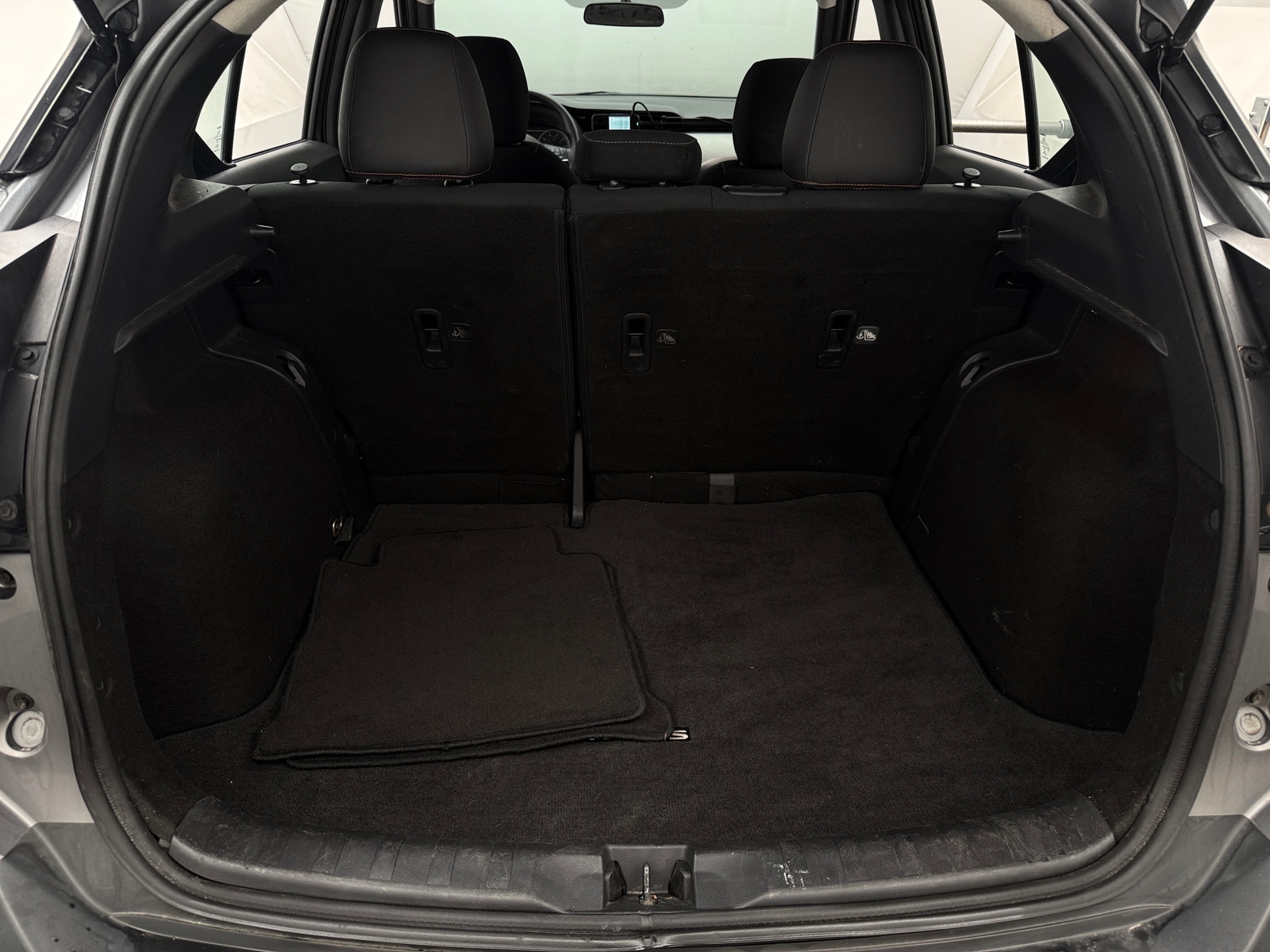 Thumbnail: 2019 Nissan Kicks - 7