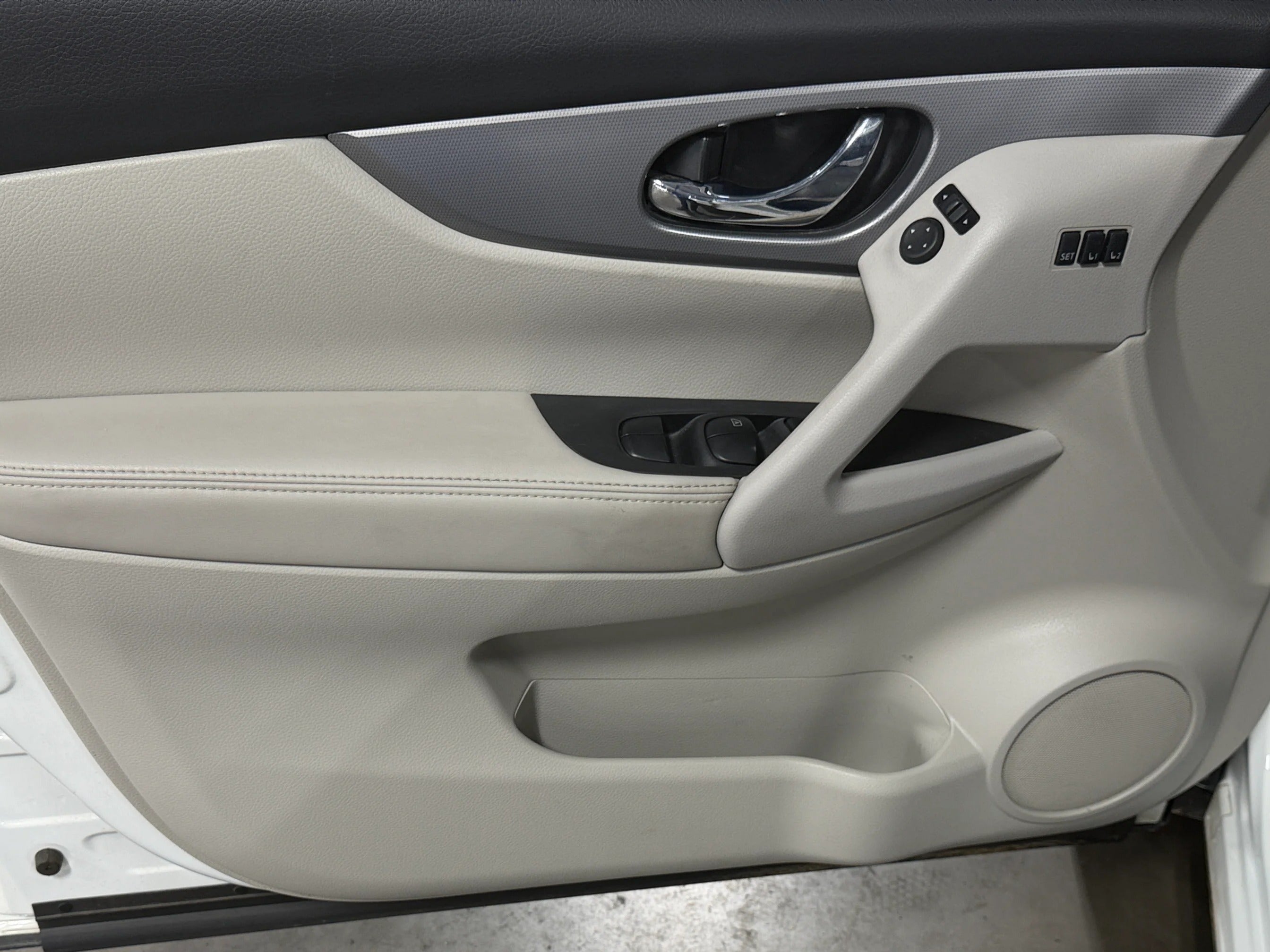 2020 Nissan Rogue Sport SL - Photo 9
