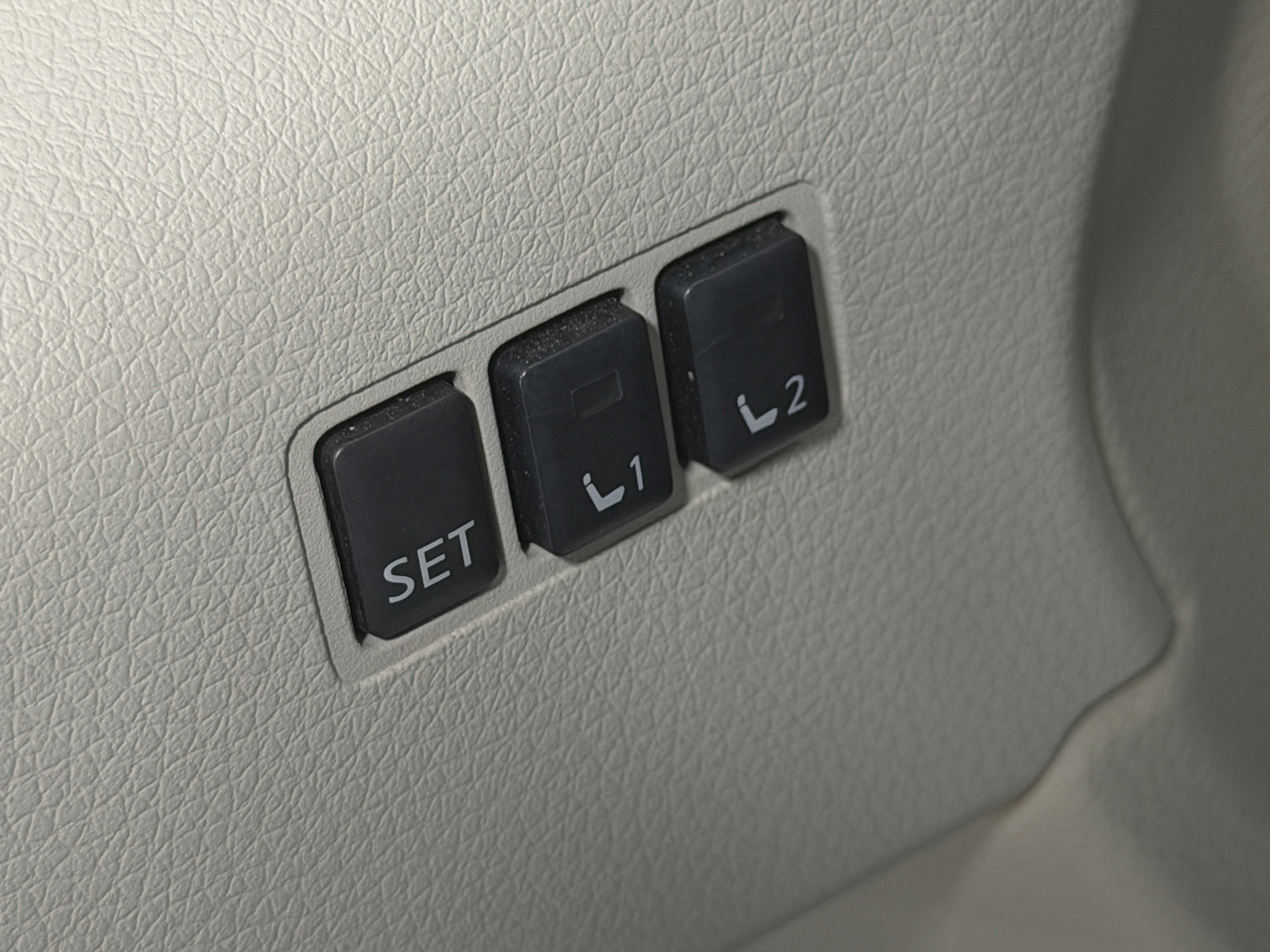 2020 Nissan Rogue Sport SL - Photo 11
