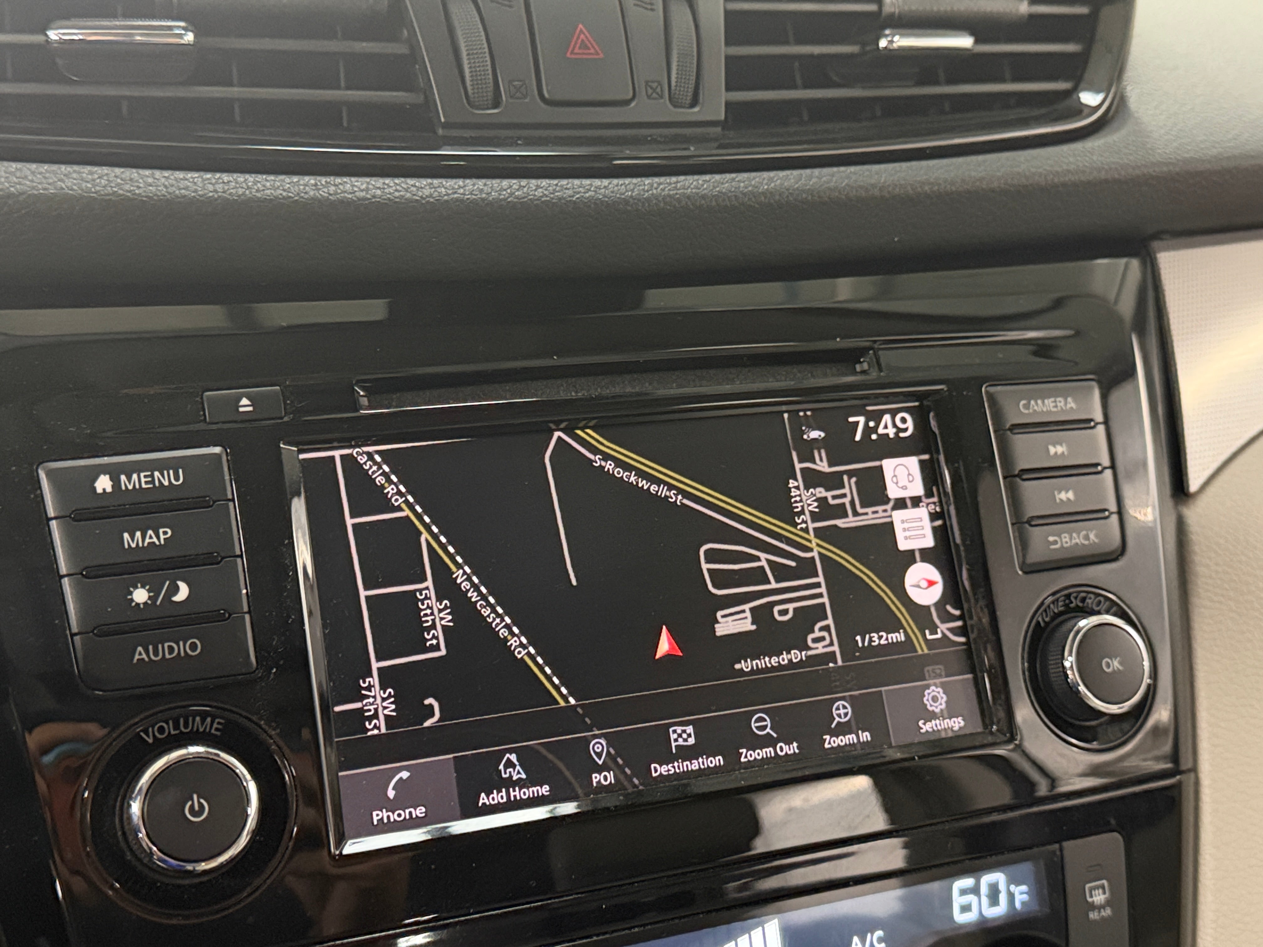 2020 Nissan Rogue Sport SL - Photo 17