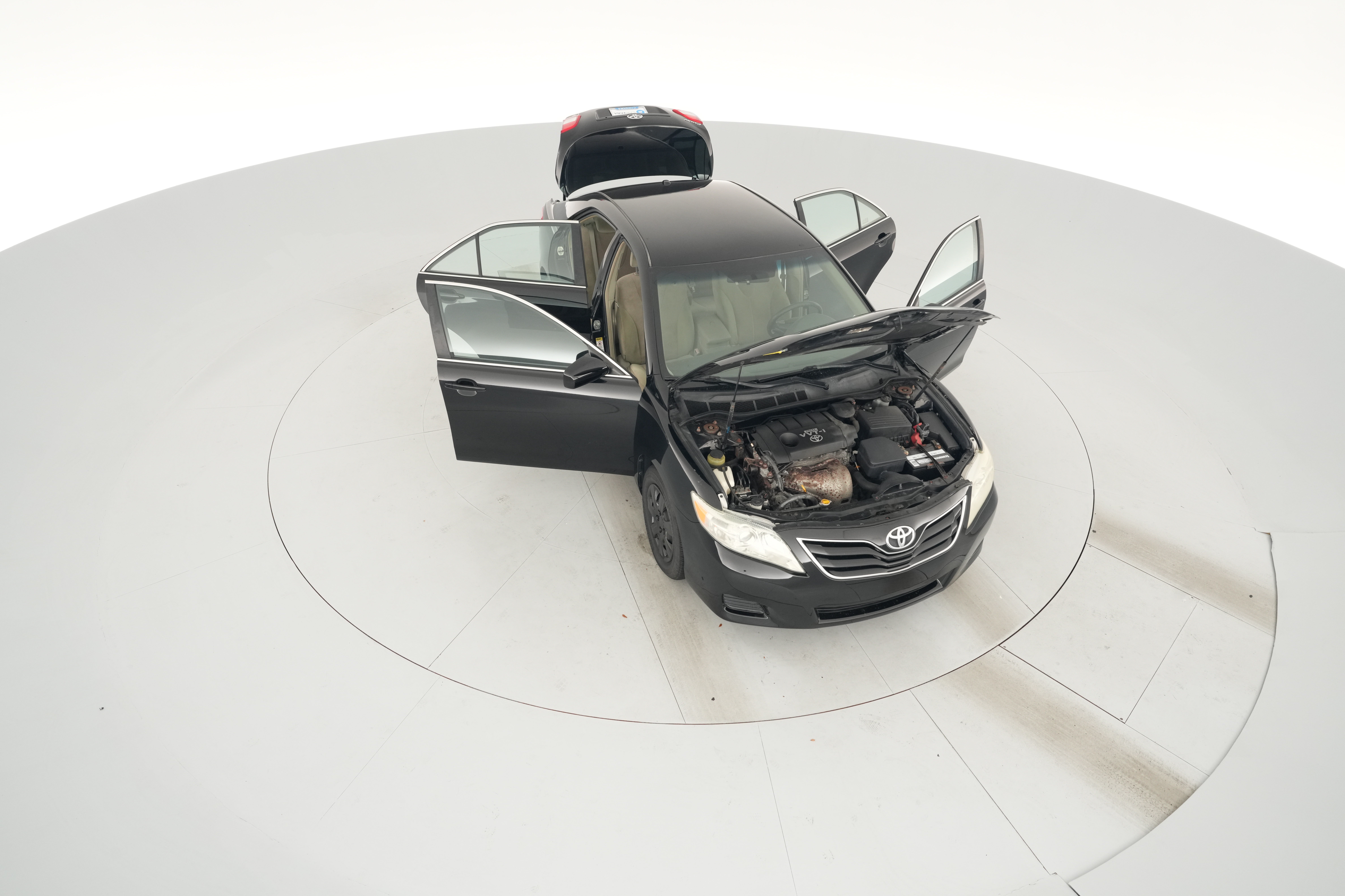 2010 Toyota Camry LE - Photo 48