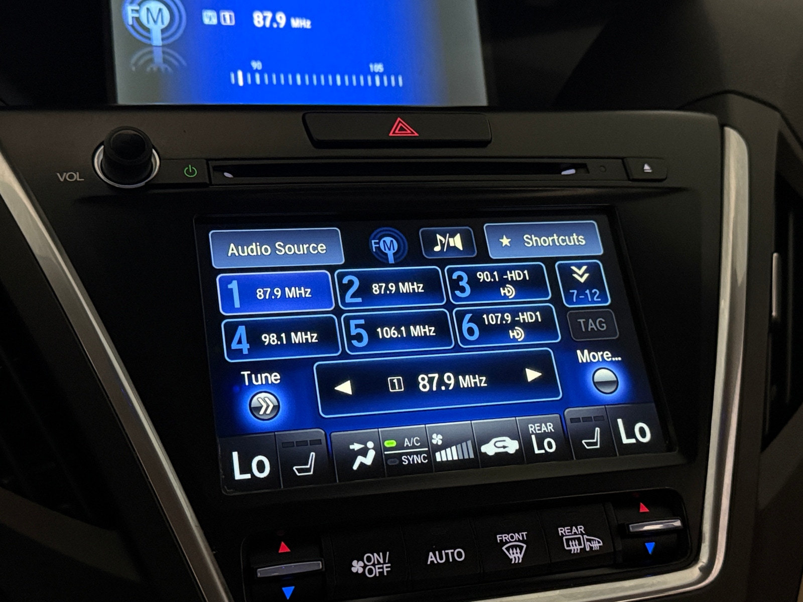 Thumbnail: 2016 Acura MDX - 3