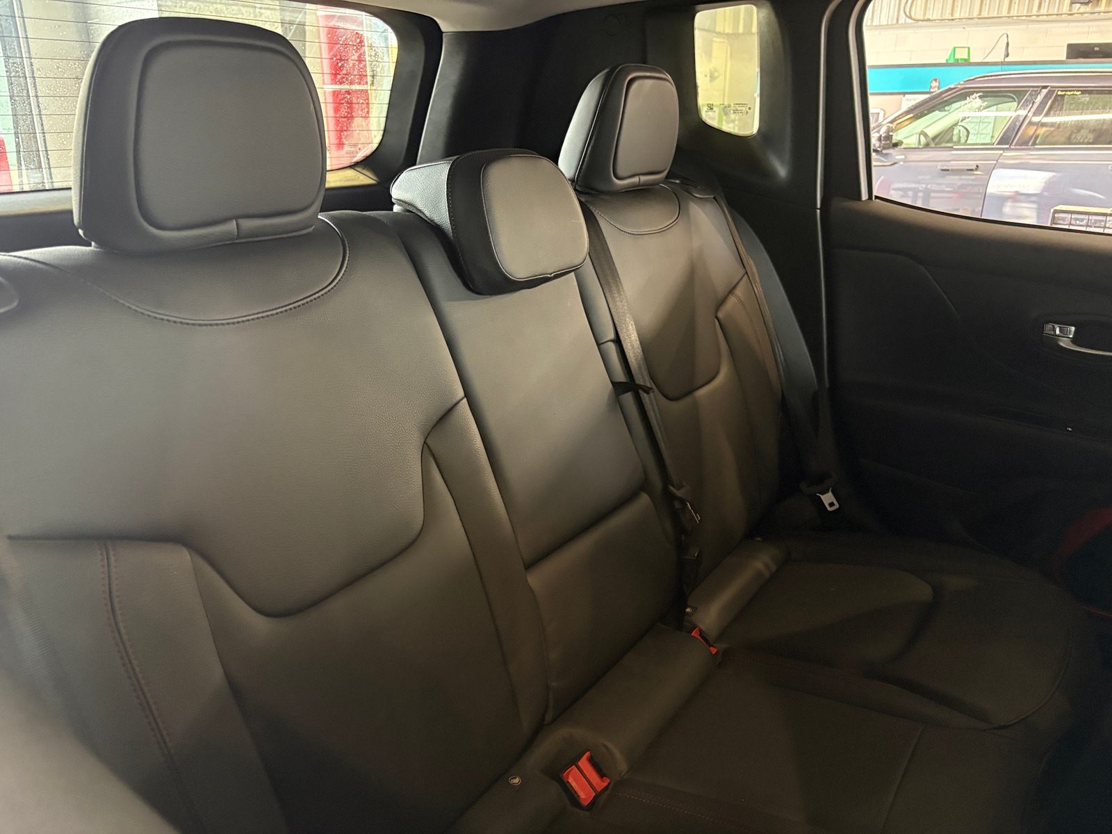 Thumbnail: 2017 Jeep Renegade - 5
