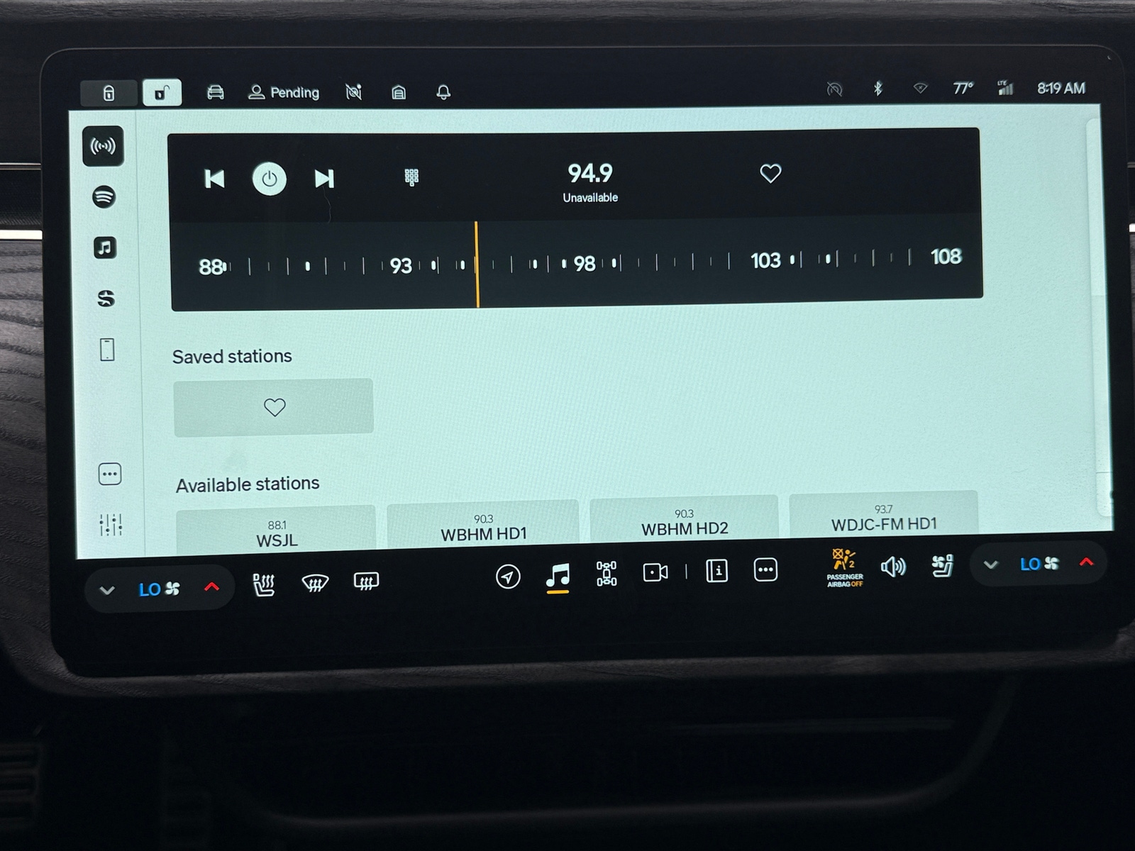 Thumbnail: 2023 Rivian R1S - 3