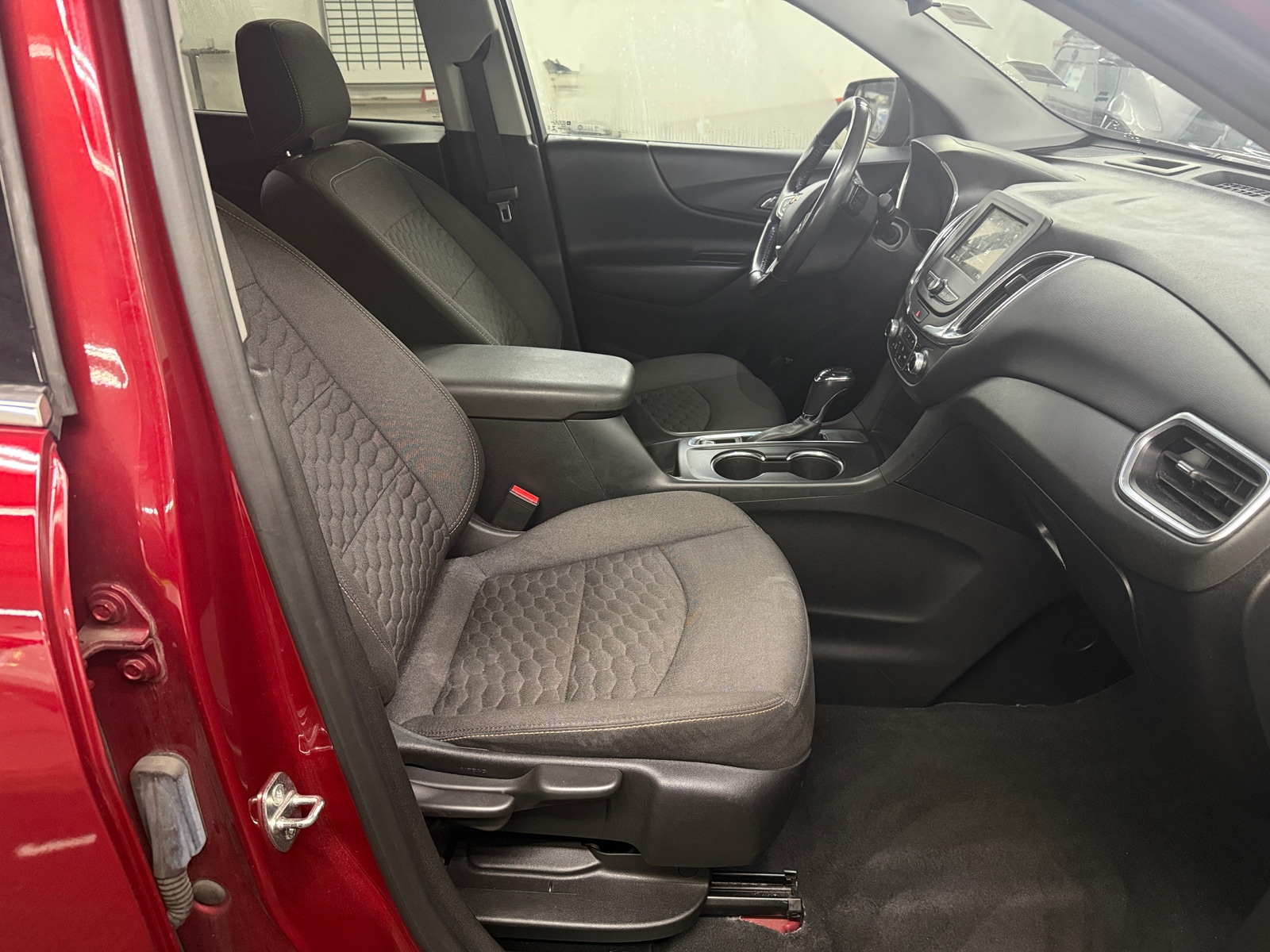 Thumbnail: 2019 Chevrolet Equinox - 2