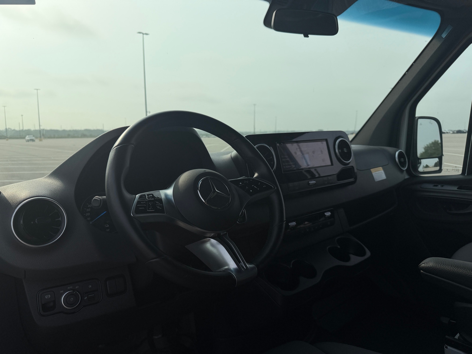 Thumbnail: 2024 Mercedes-Benz eSprinter - 4