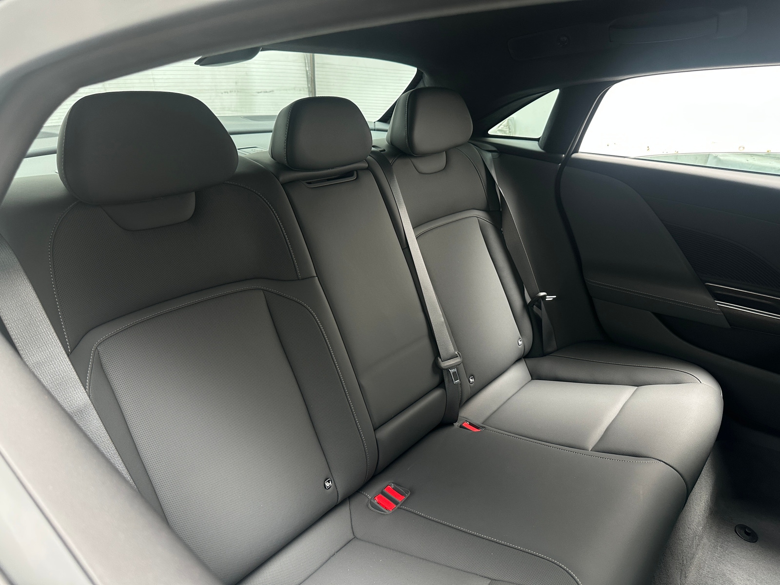 Thumbnail: 2024 Lucid Air - 5