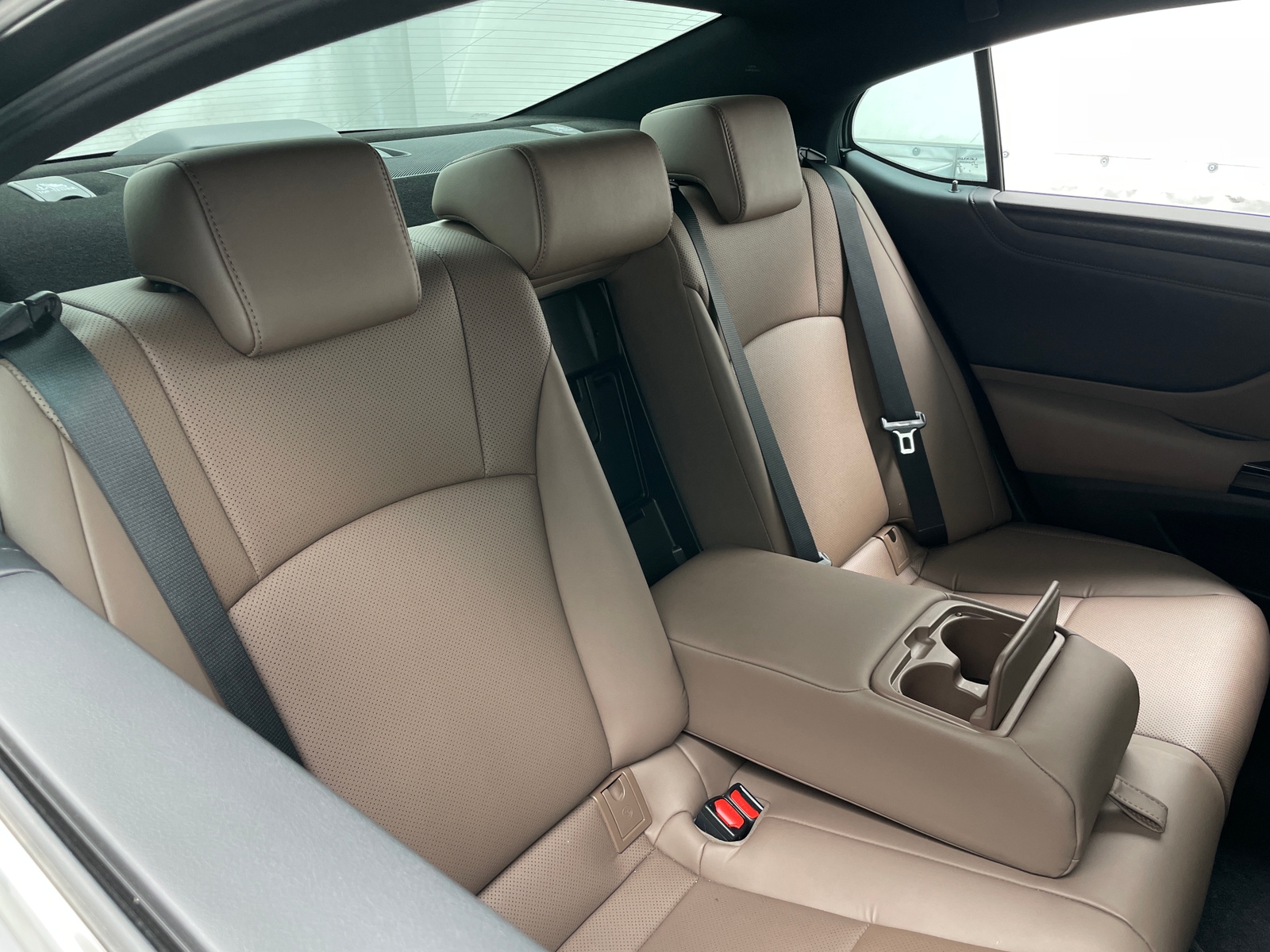 Thumbnail: 2024 Lexus ES - 5