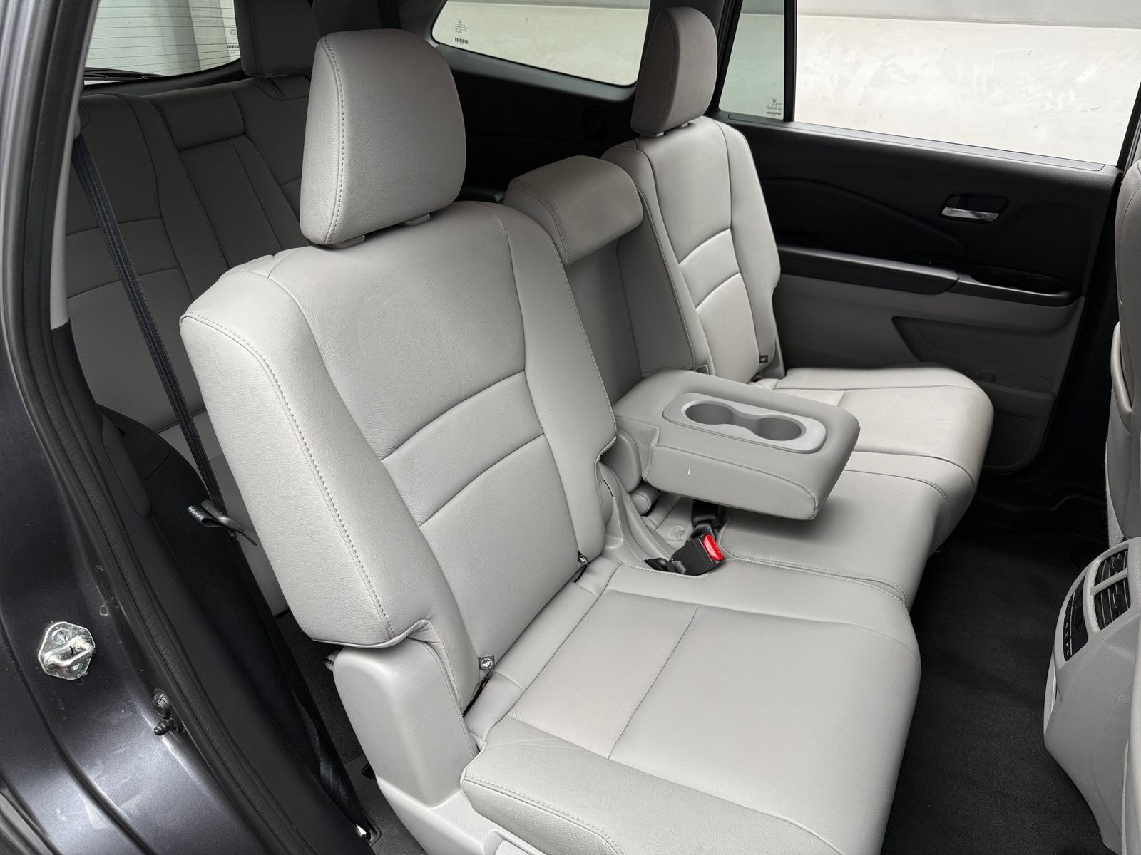 Thumbnail: 2018 Honda Pilot - 5