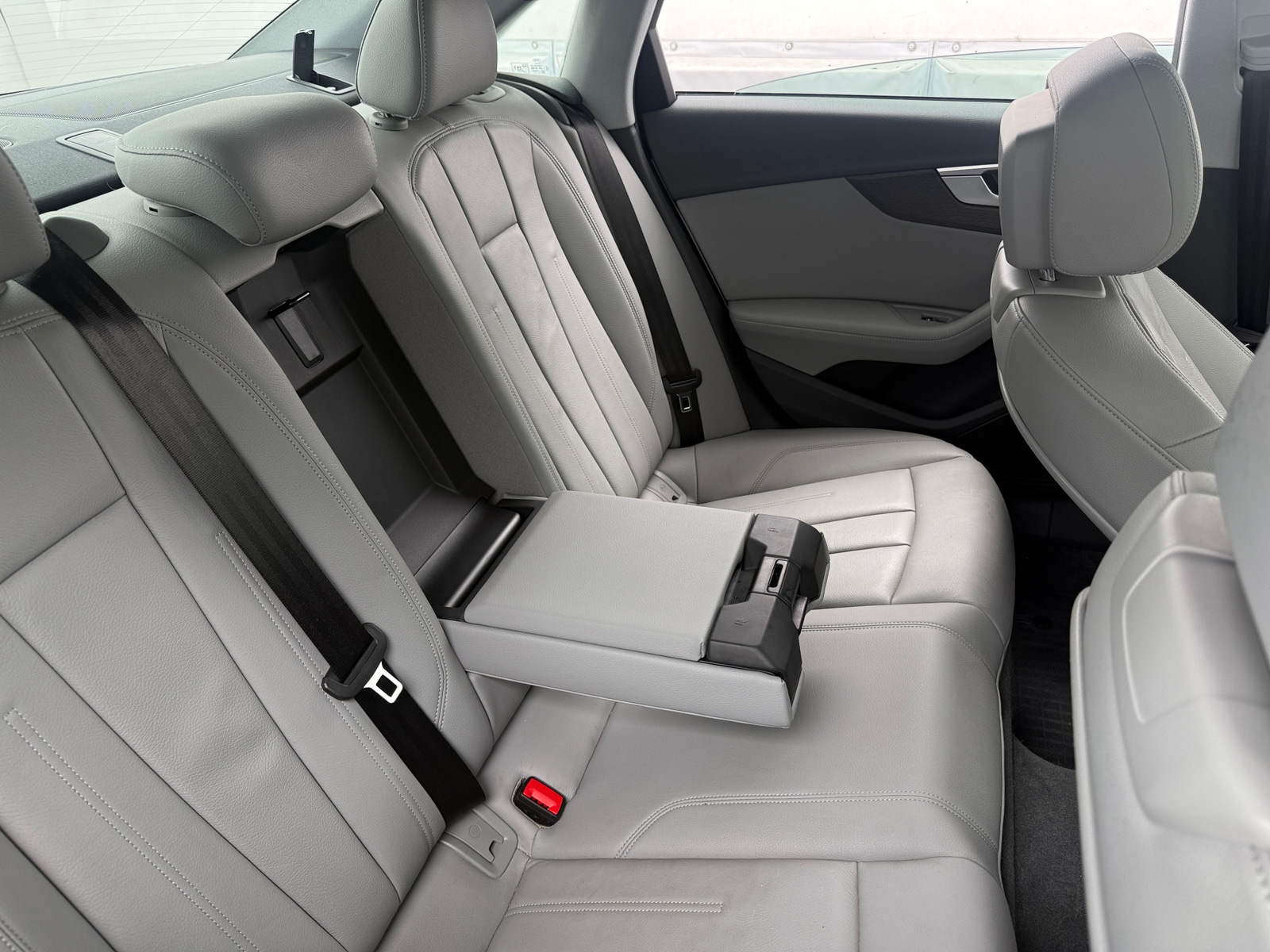 Thumbnail: 2019 Audi A4 - 5
