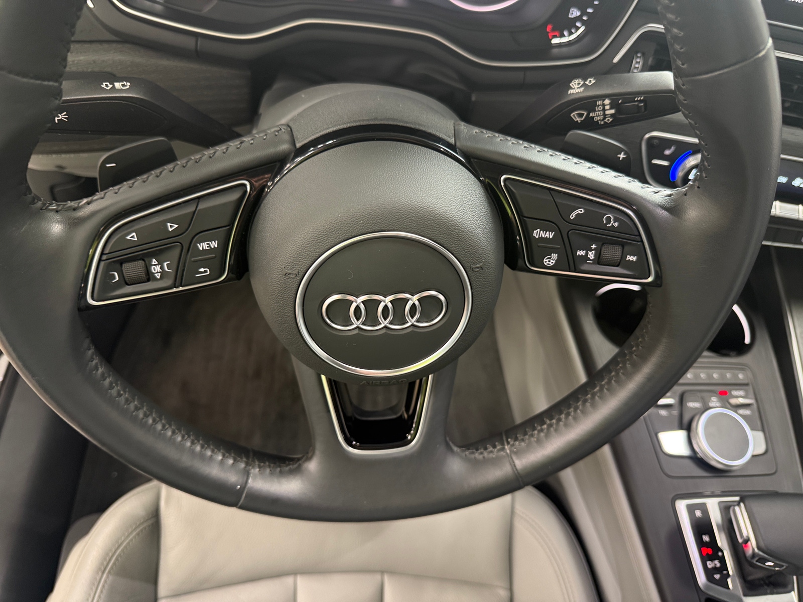 Thumbnail: 2019 Audi A4 - 4