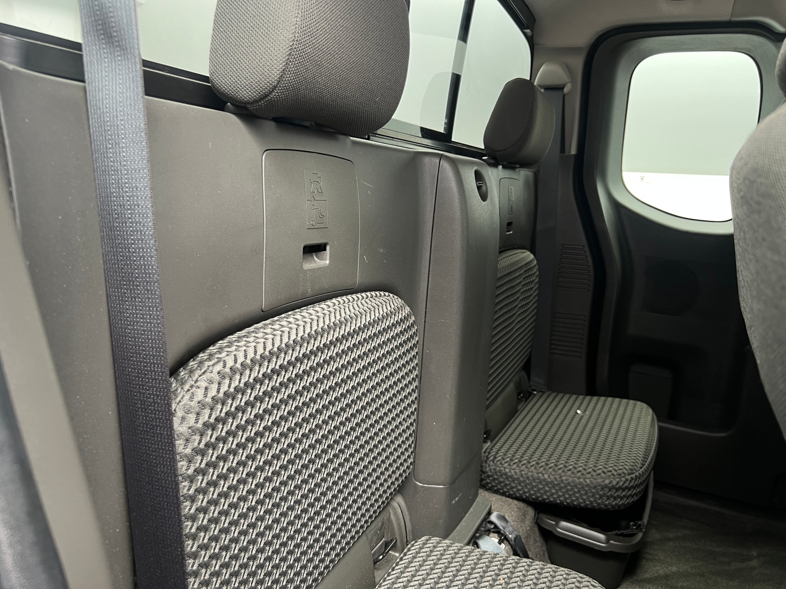 Thumbnail: 2017 Nissan Frontier - 6