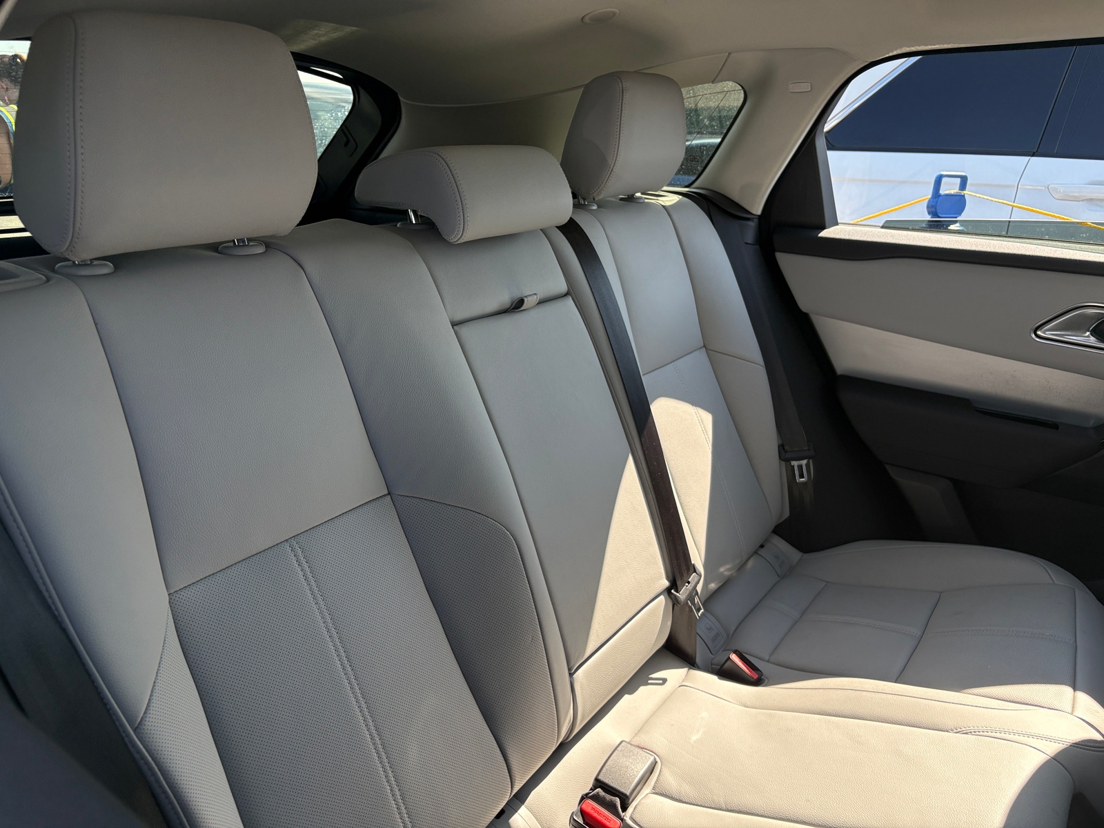 Thumbnail: 2025 Land Rover Range Rover Velar - 5