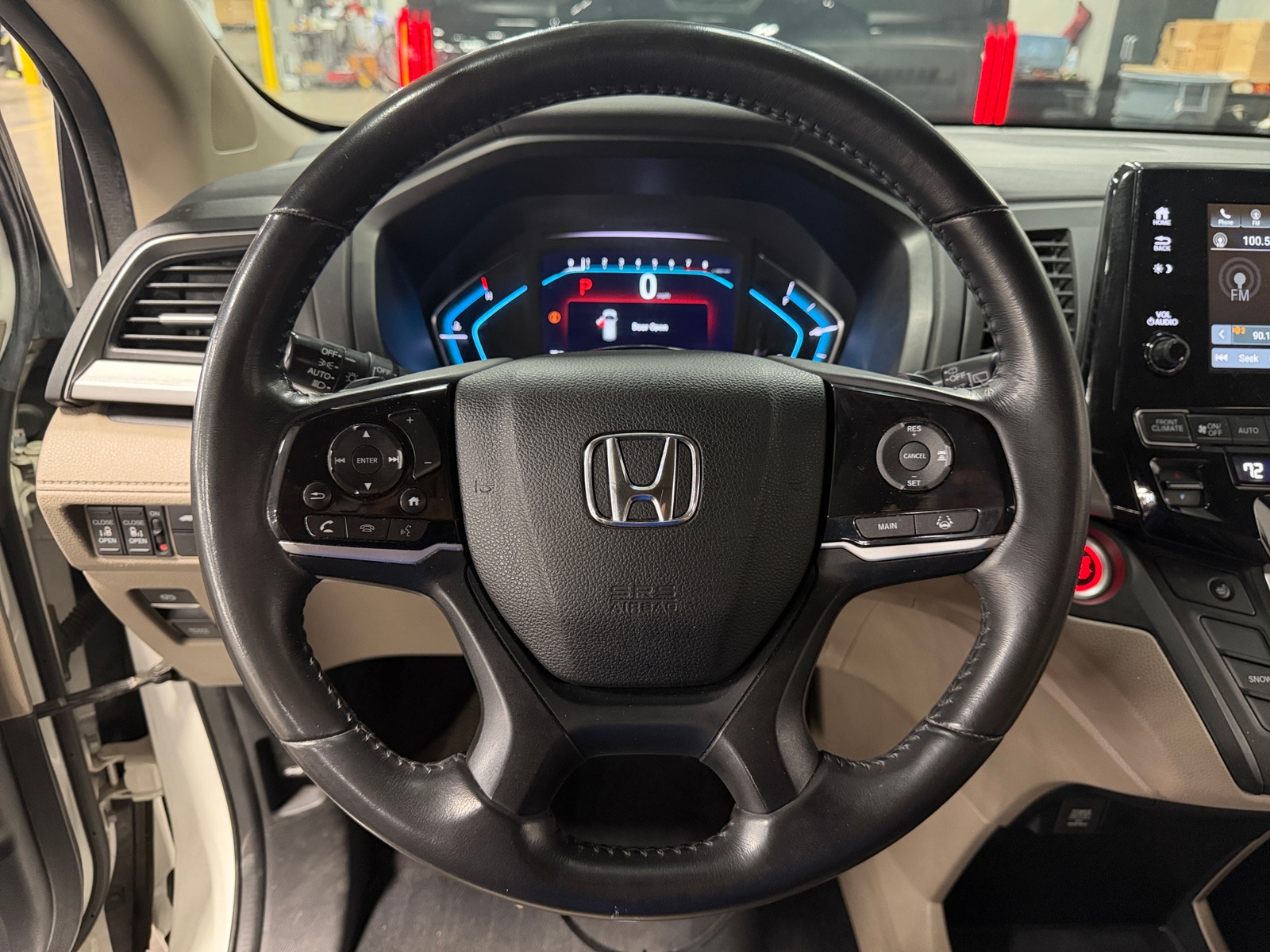 Thumbnail: 2019 Honda Odyssey - 4