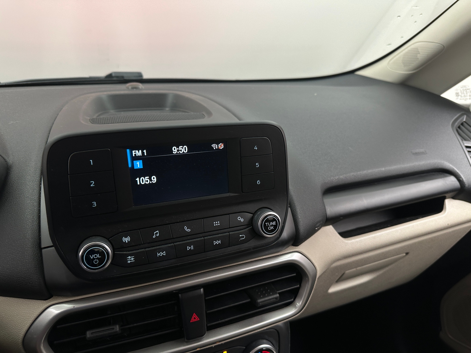Thumbnail: 2021 Ford EcoSport - 4