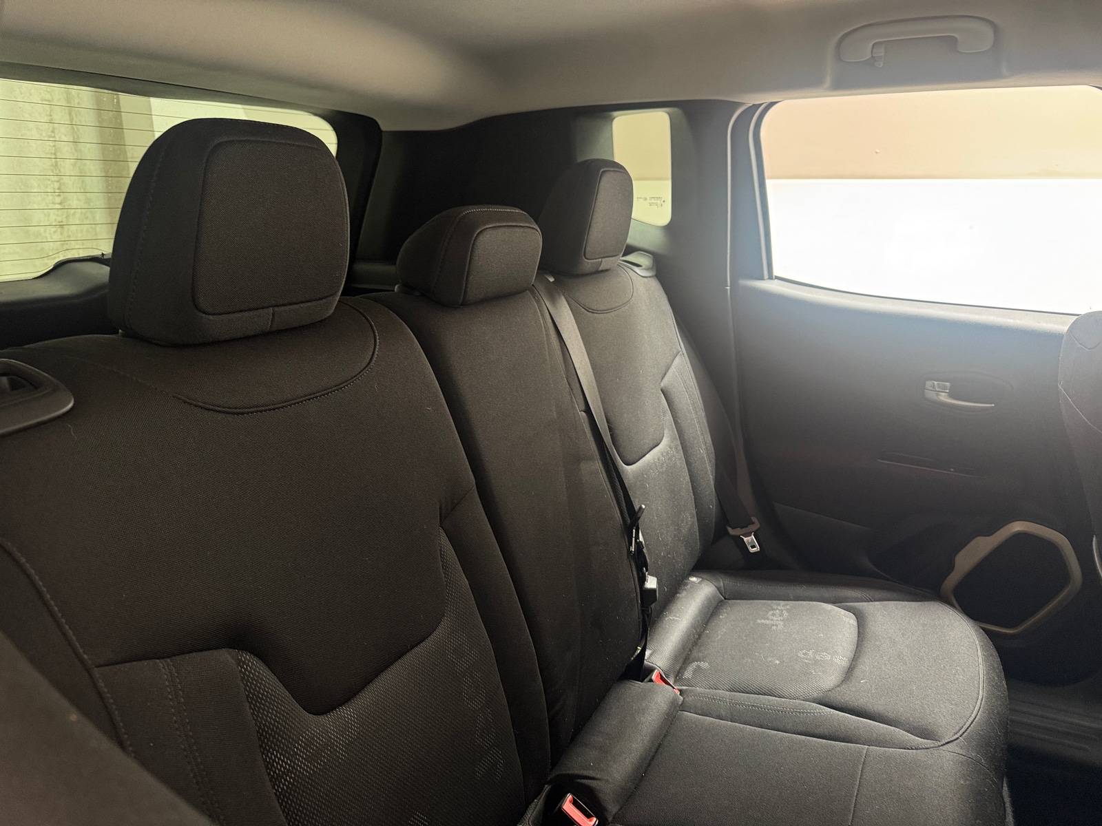 Thumbnail: 2015 Jeep Renegade - 6