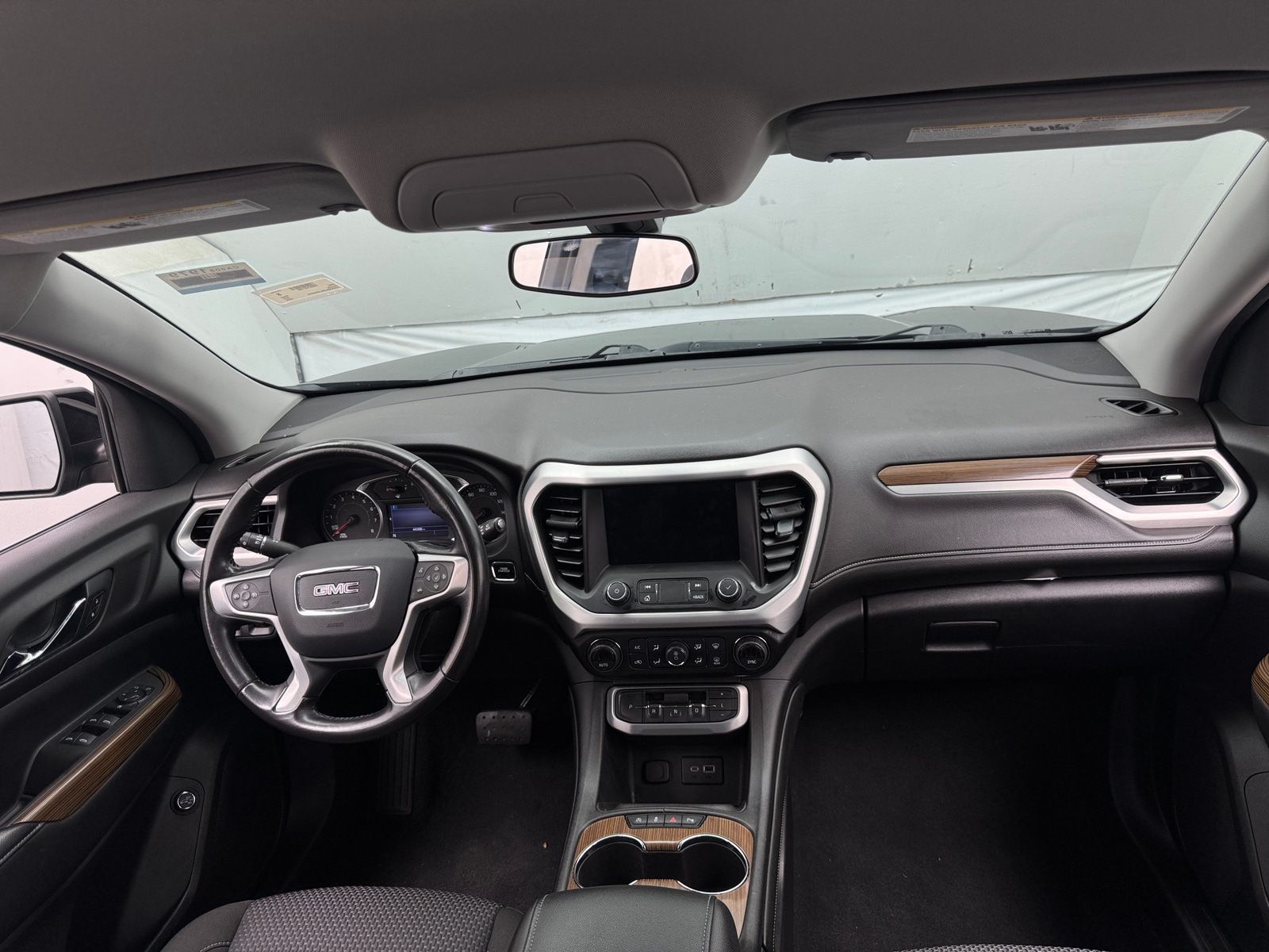 Thumbnail: 2020 GMC Acadia - 3