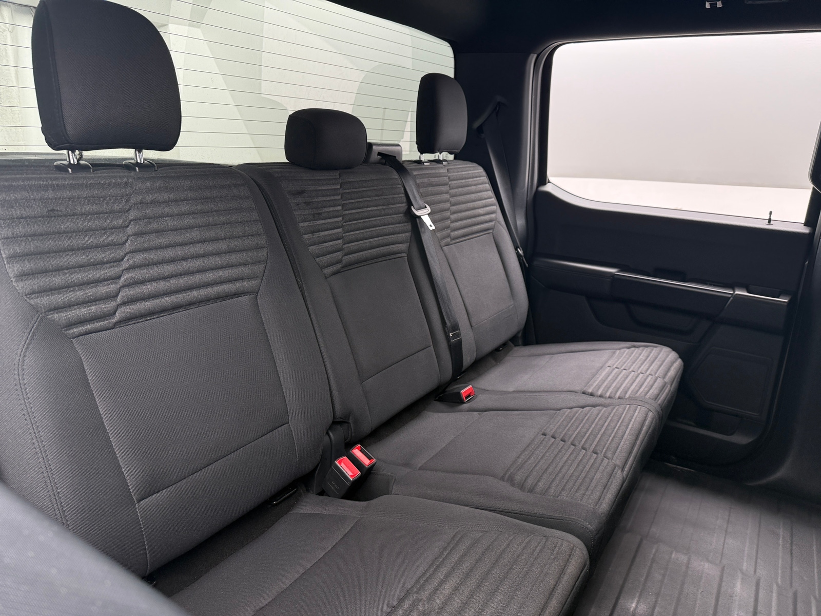 Thumbnail: 2022 Ford Econoline - 6