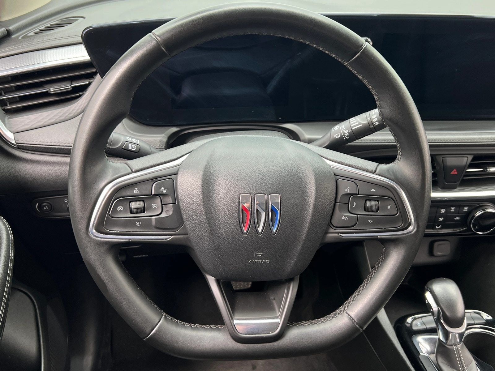 Thumbnail: 2024 Buick Encore GX - 4