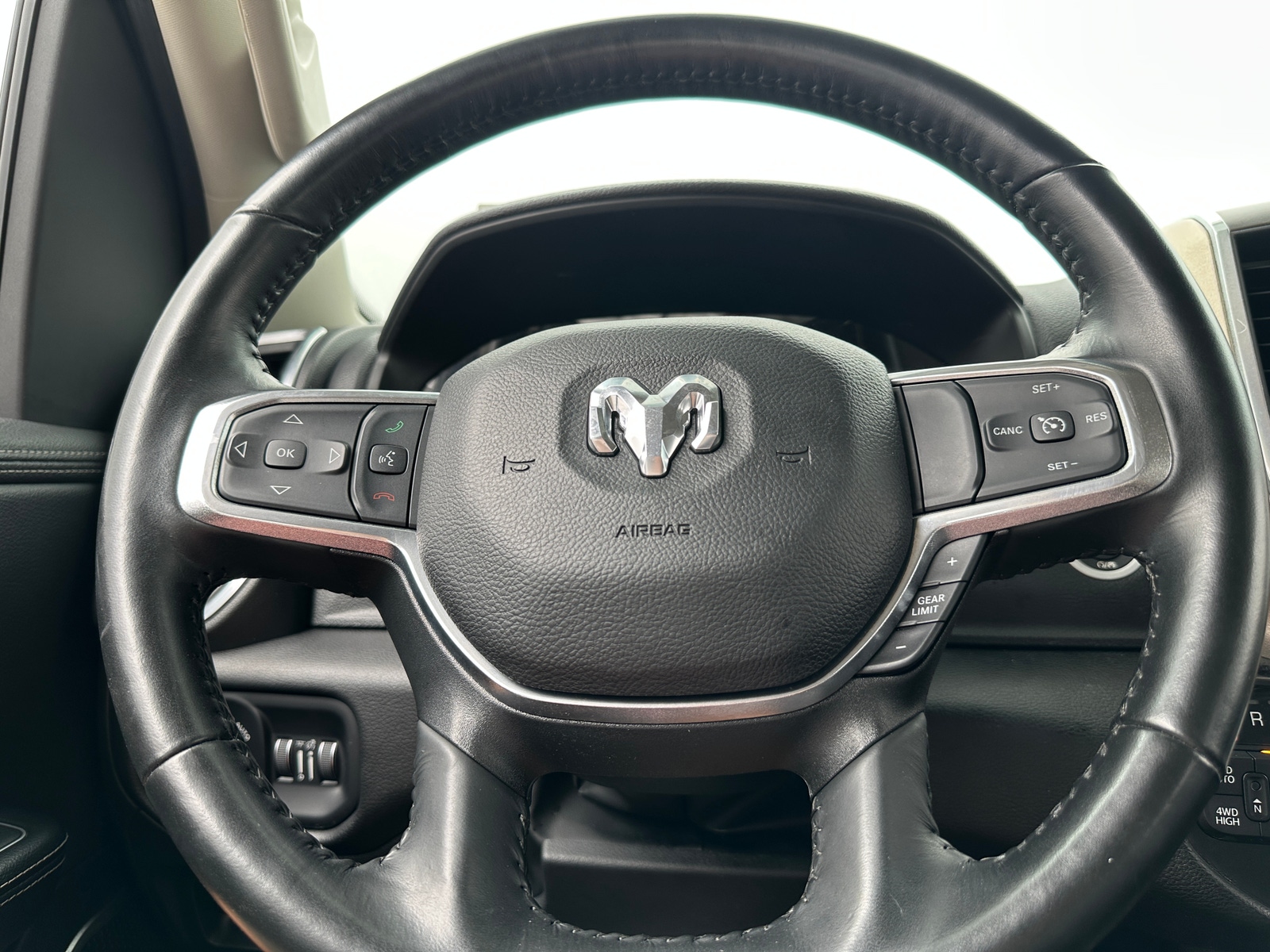 Thumbnail: 2022 RAM 1500 - 4