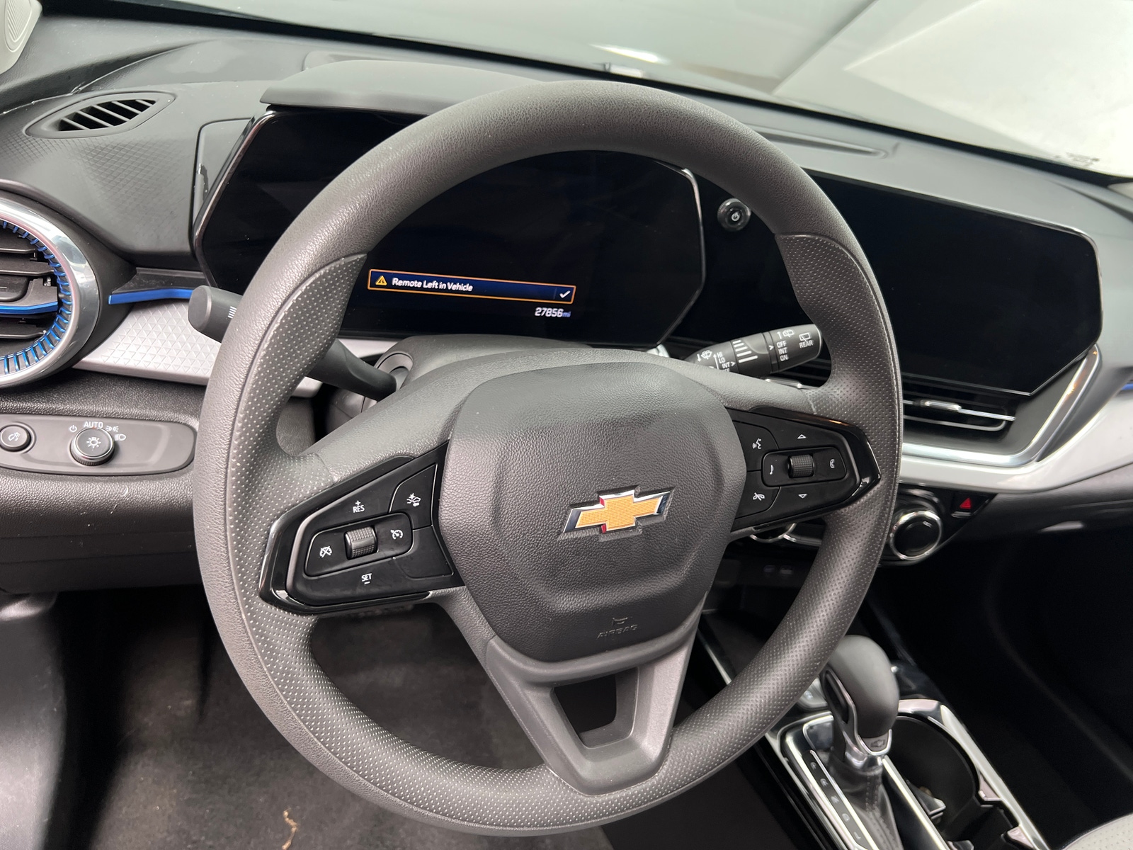 Thumbnail: 2025 Chevrolet Trax - 4