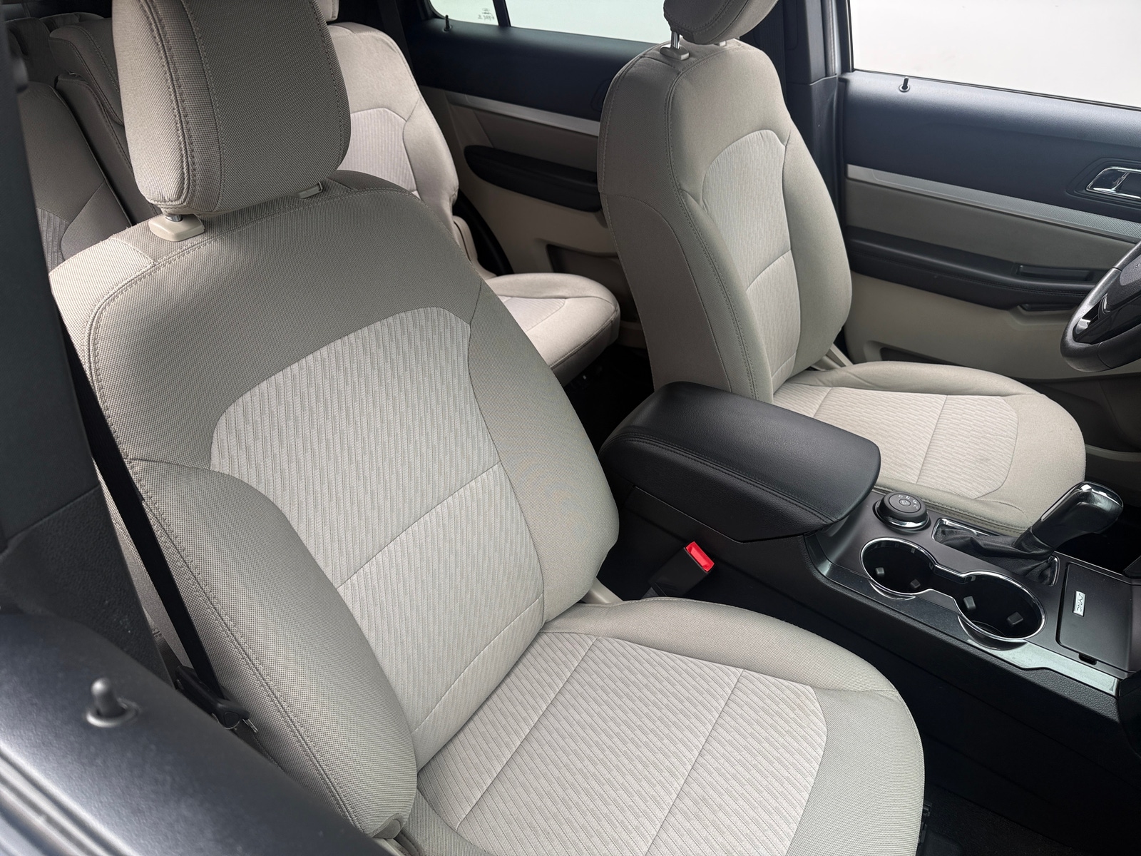 Thumbnail: 2018 Ford Explorer - 2