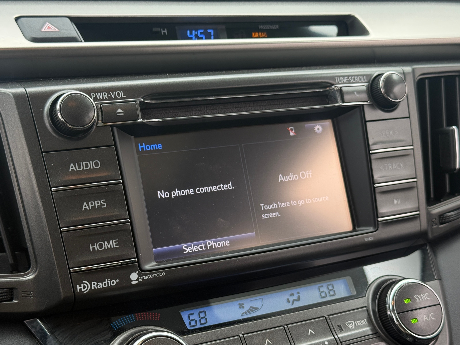 Thumbnail: 2014 Toyota RAV4 - 4