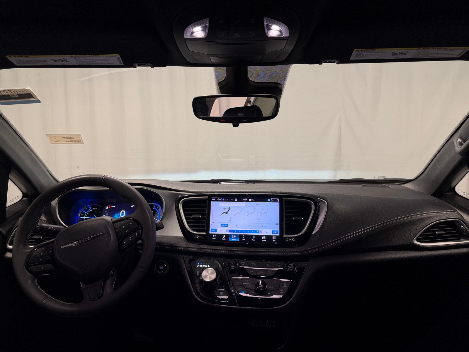 Thumbnail: 2024 Chrysler Pacifica - 2