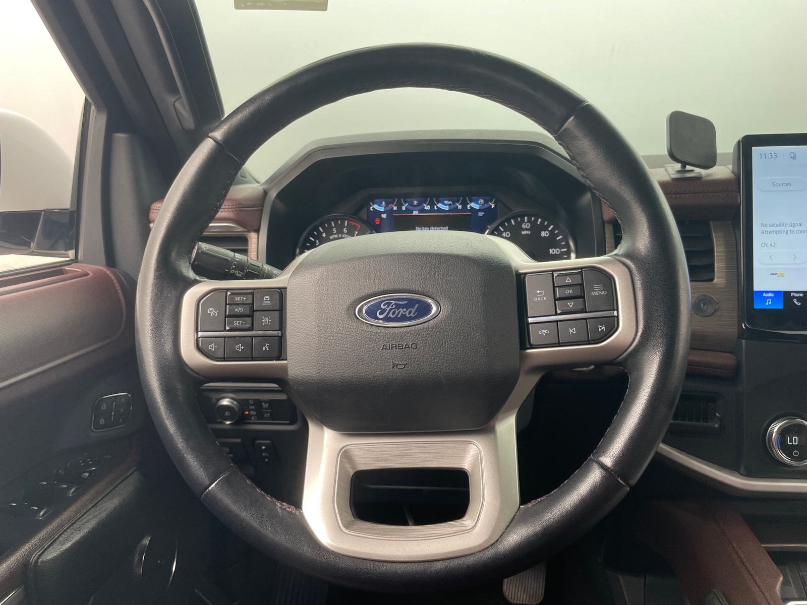Thumbnail: 2022 Ford Expedition - 4