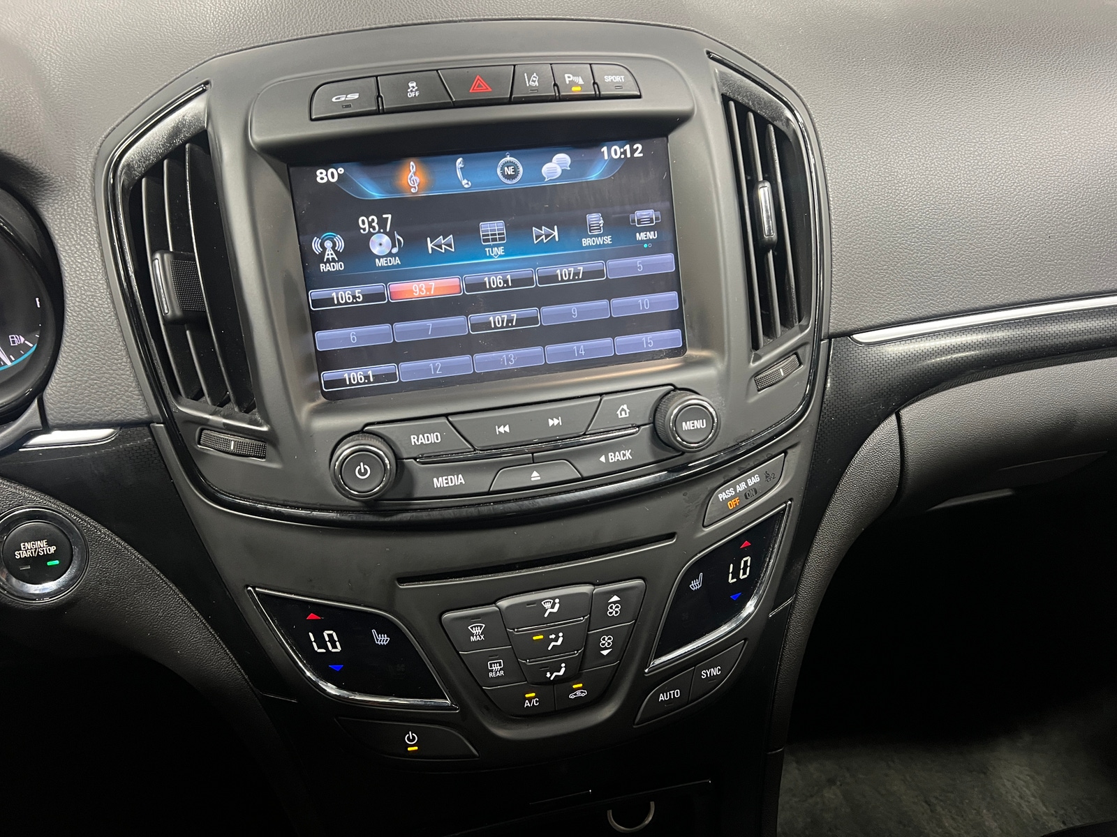 Thumbnail: 2017 Buick Regal - 3