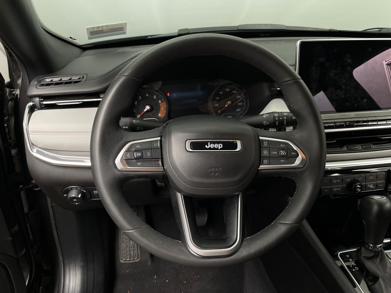 Thumbnail: 2023 Jeep Compass - 4