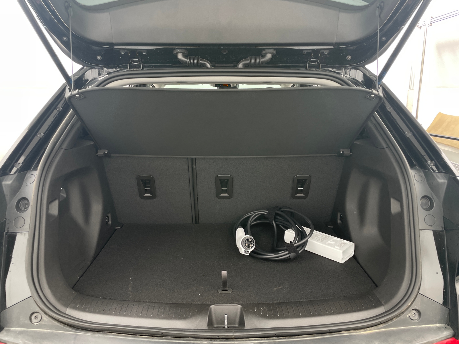 Thumbnail: 2023 Chevrolet Bolt EUV - 6