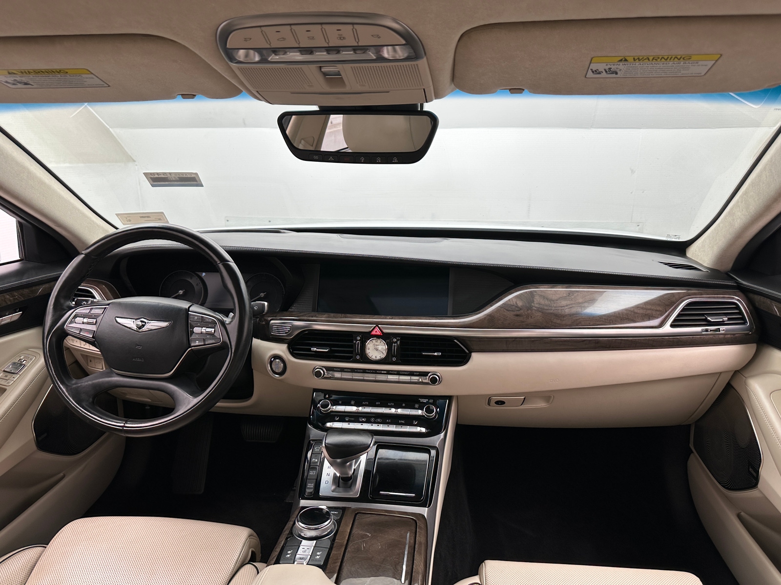 Thumbnail: 2018 Genesis G90 - 2
