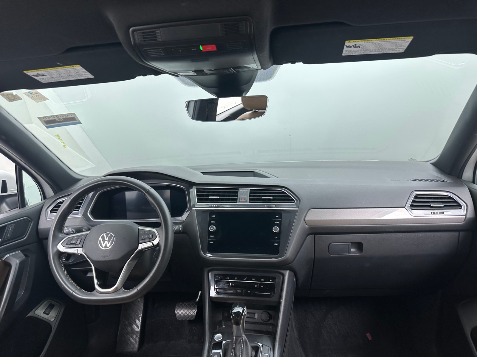 Thumbnail: 2022 Volkswagen Tiguan - 2