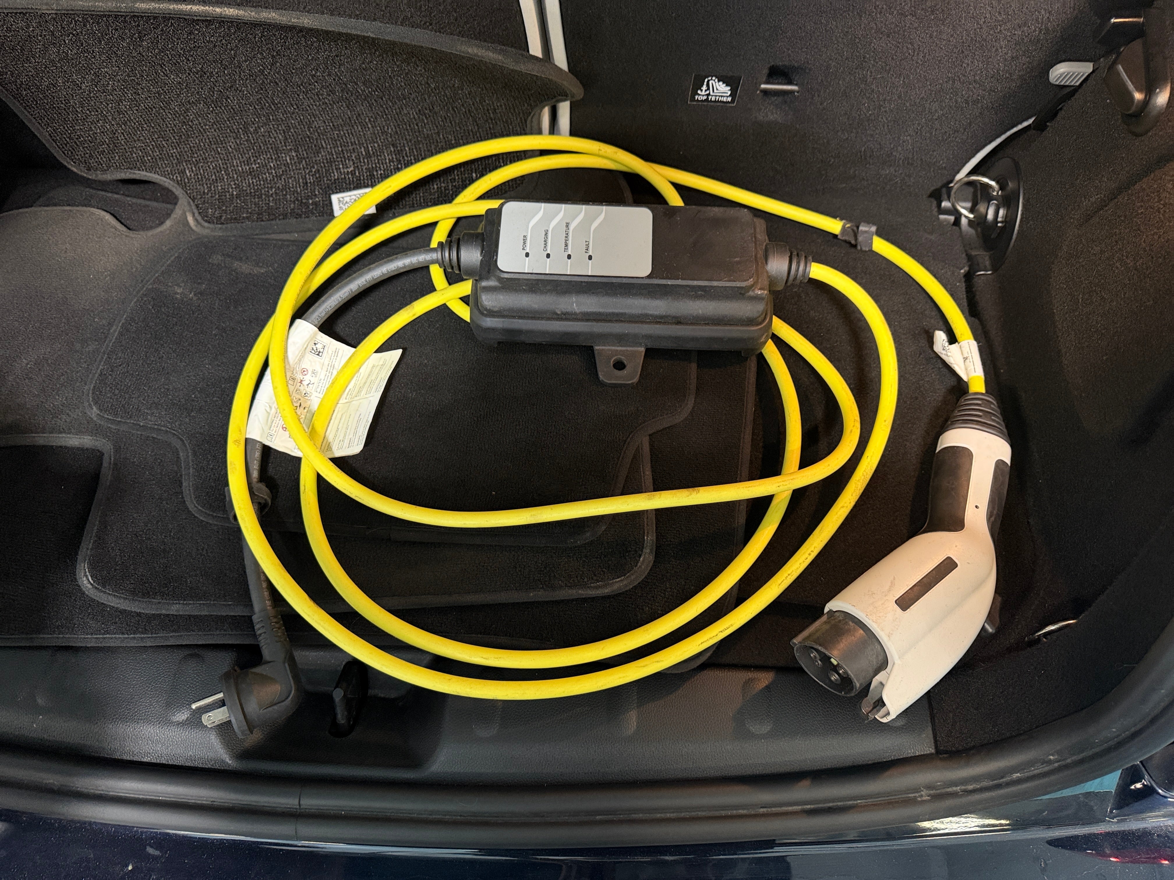 Used 2022 MINI Hardtop 2 Door SE with VIN WMW13DJ08N2R58975 for sale in Auburn, WA