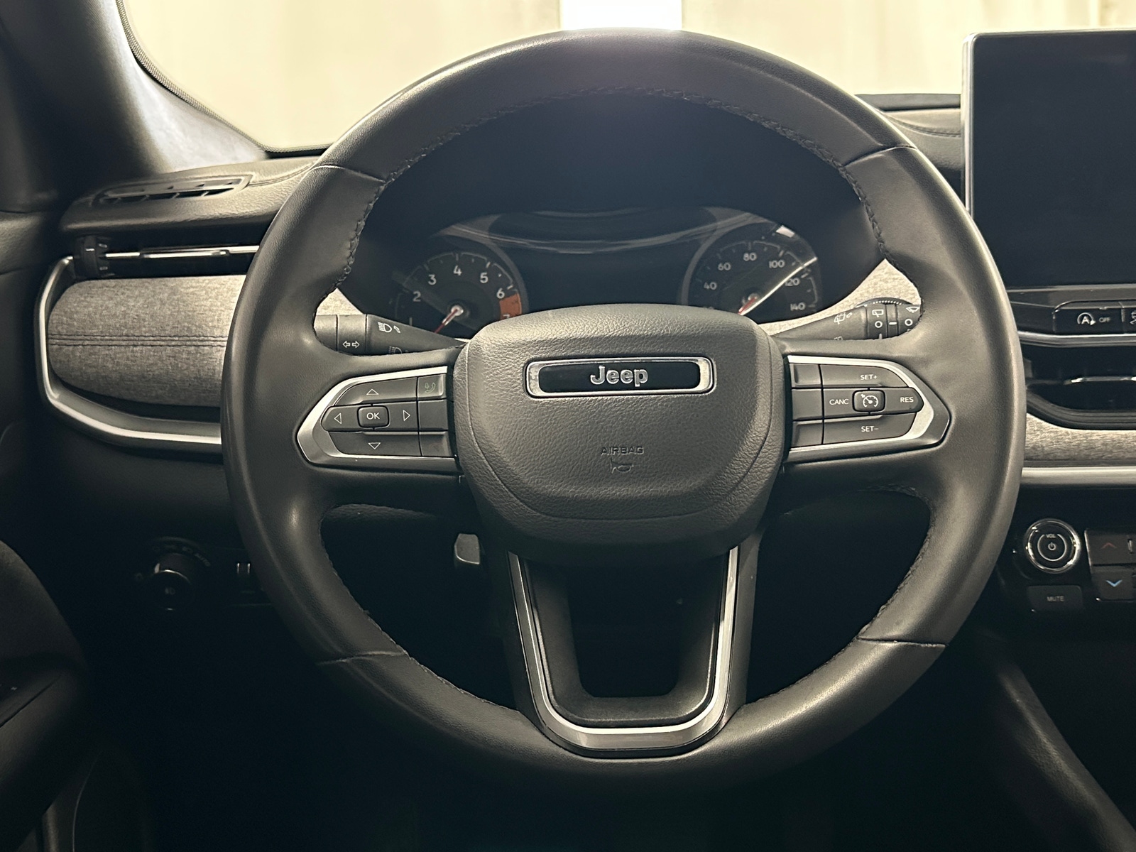 Thumbnail: 2024 Jeep Compass - 5