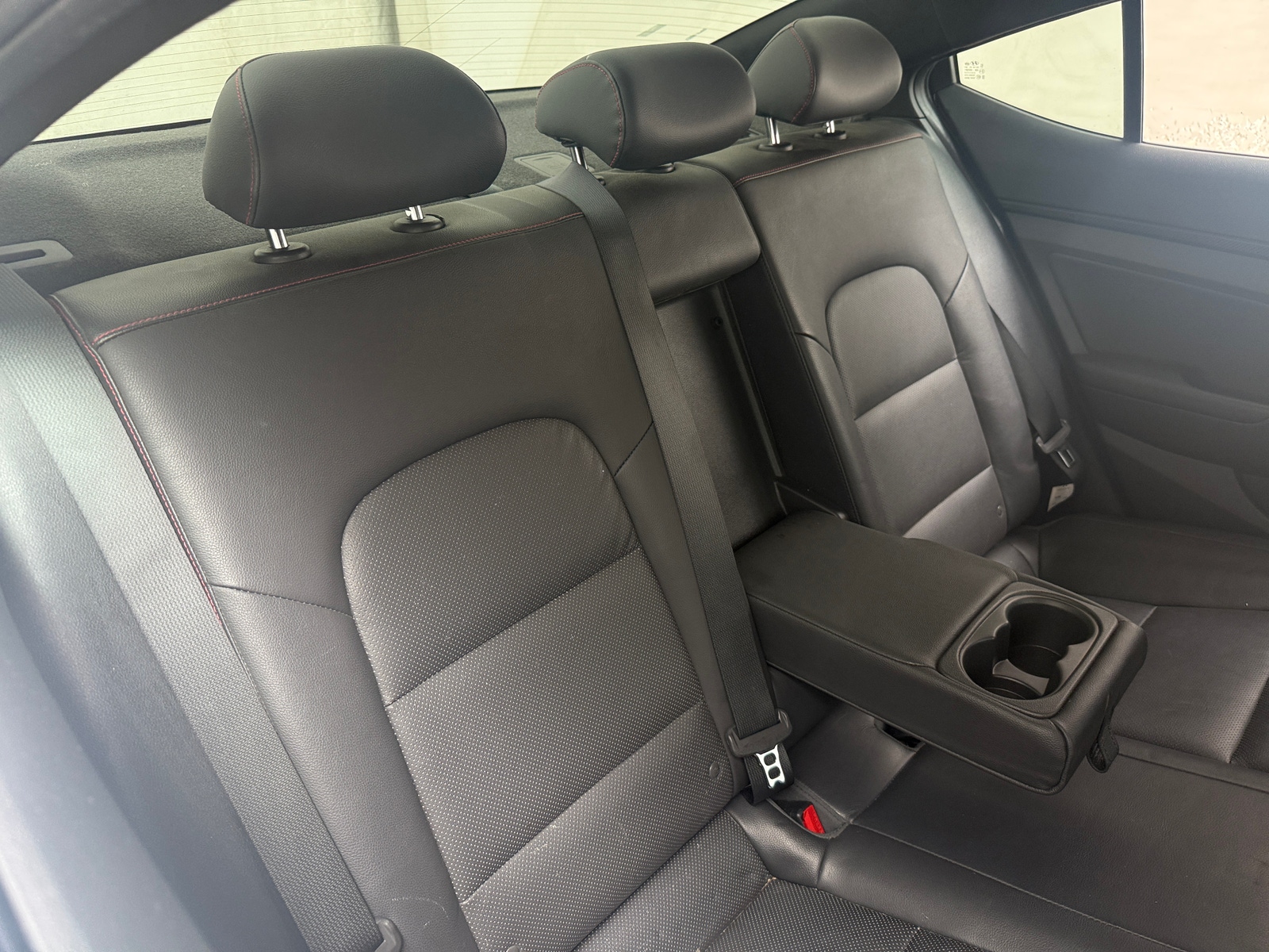 Thumbnail: 2019 Hyundai Elantra - 5