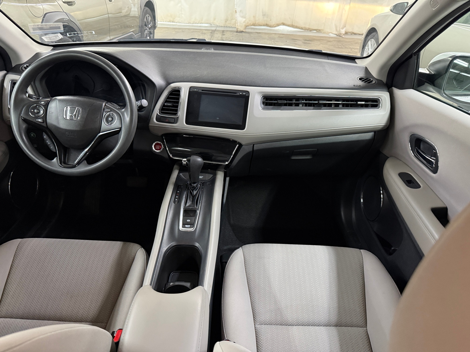 Thumbnail: 2018 Honda HR-V - 3