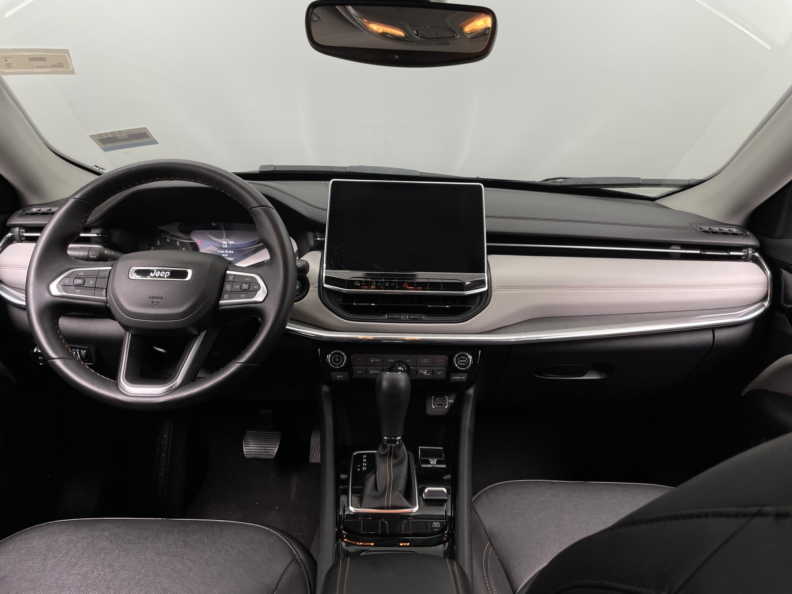 Thumbnail: 2022 Jeep Compass - 2