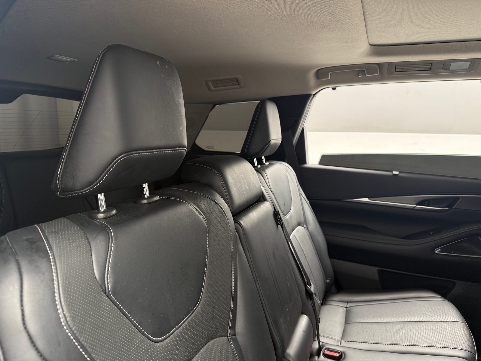 Thumbnail: 2023 INFINITI QX60 - 5
