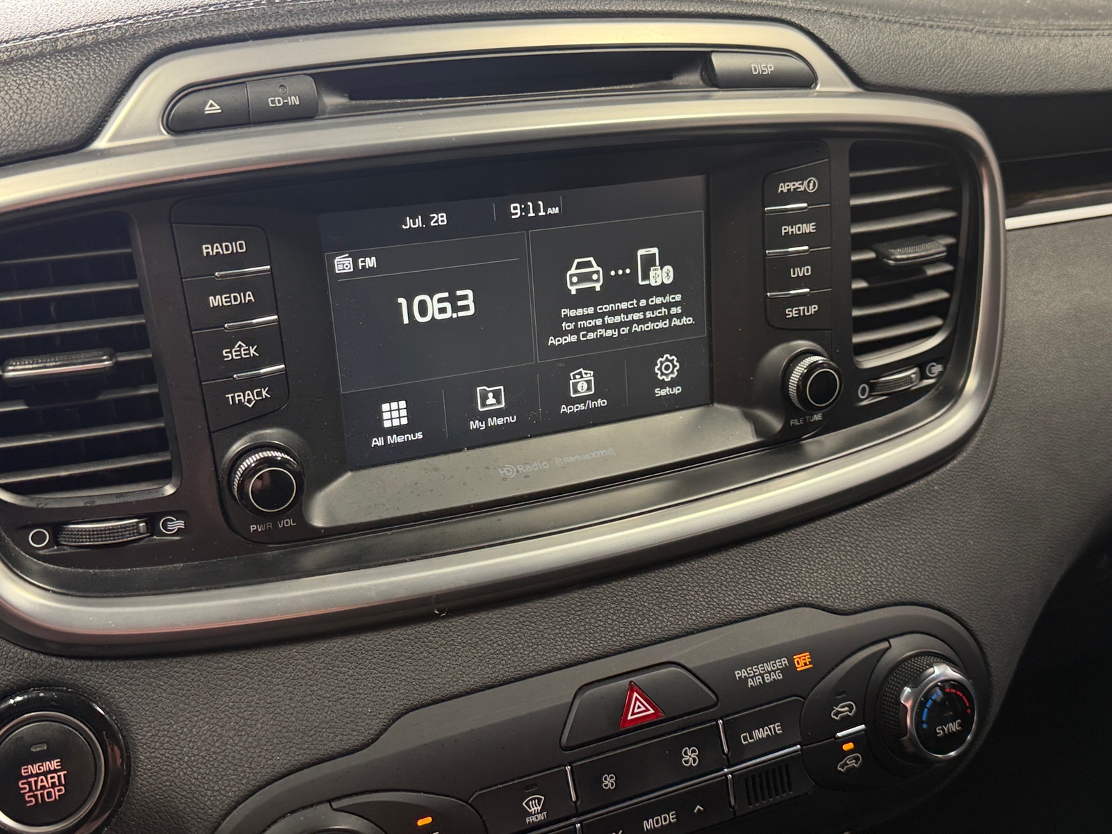 Thumbnail: 2017 Kia Sorento - 3