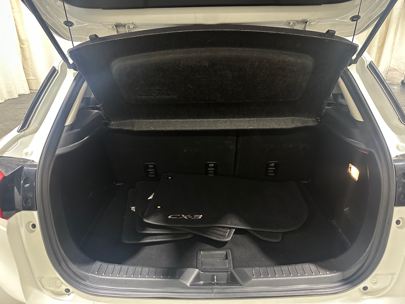 Thumbnail: 2018 Mazda CX-3 - 7