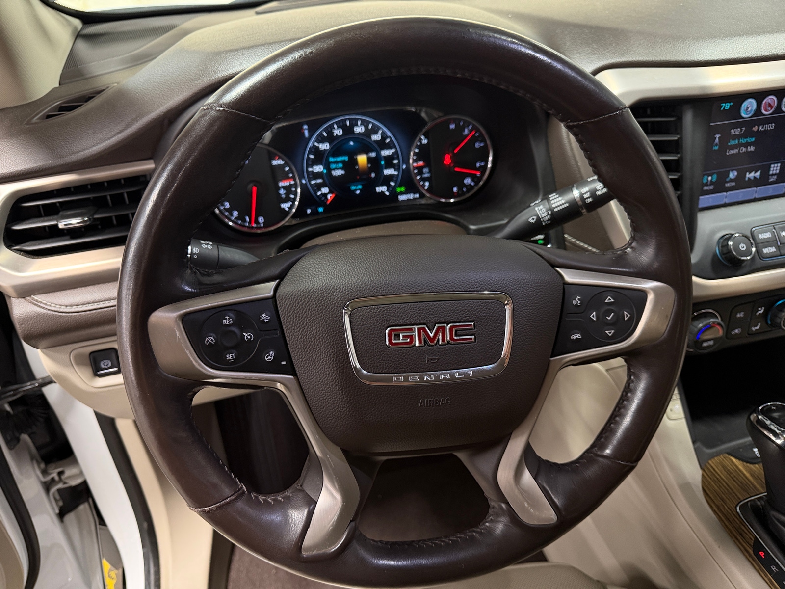 Thumbnail: 2017 GMC Acadia - 4