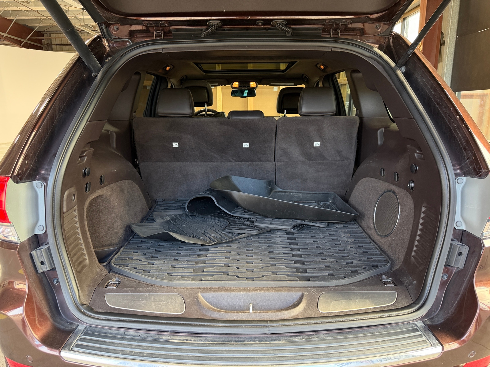 Thumbnail: 2014 Jeep Grand Cherokee - 6