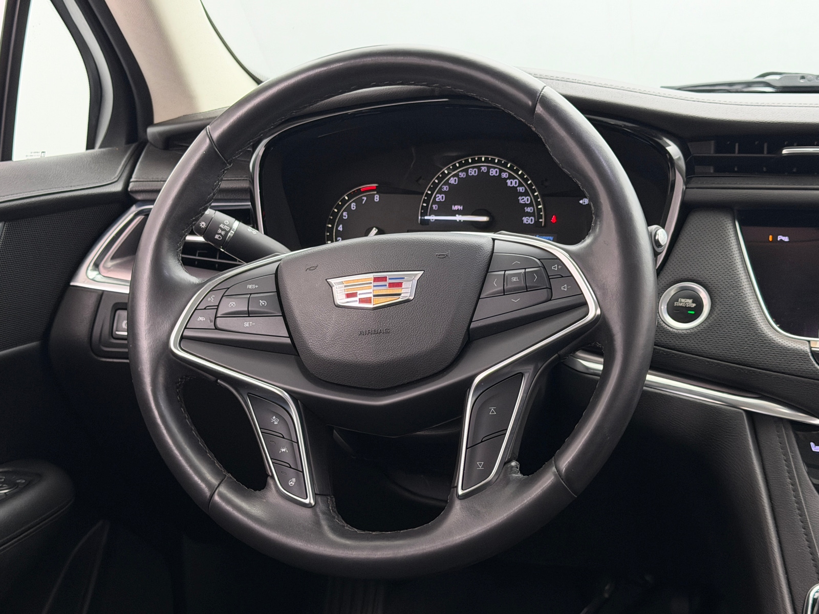 Thumbnail: 2018 Cadillac XT5 - 4
