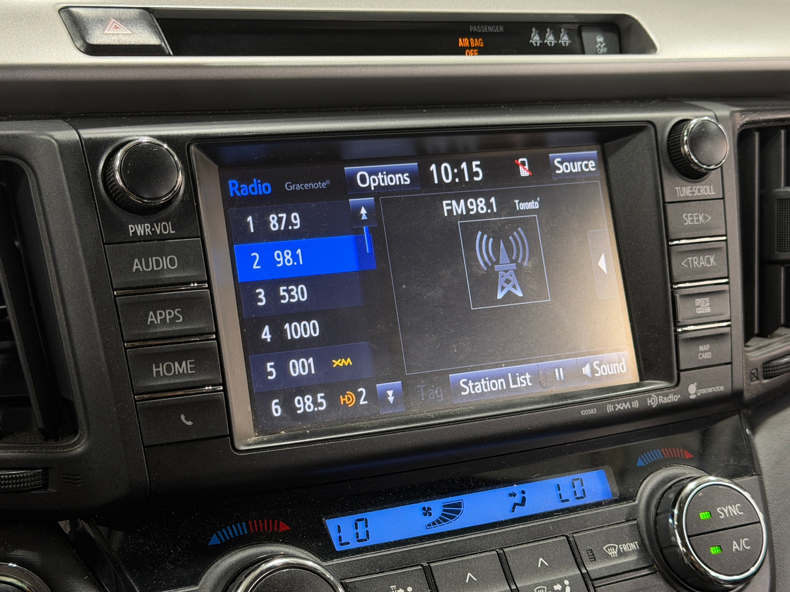 Thumbnail: 2017 Toyota RAV4 - 3