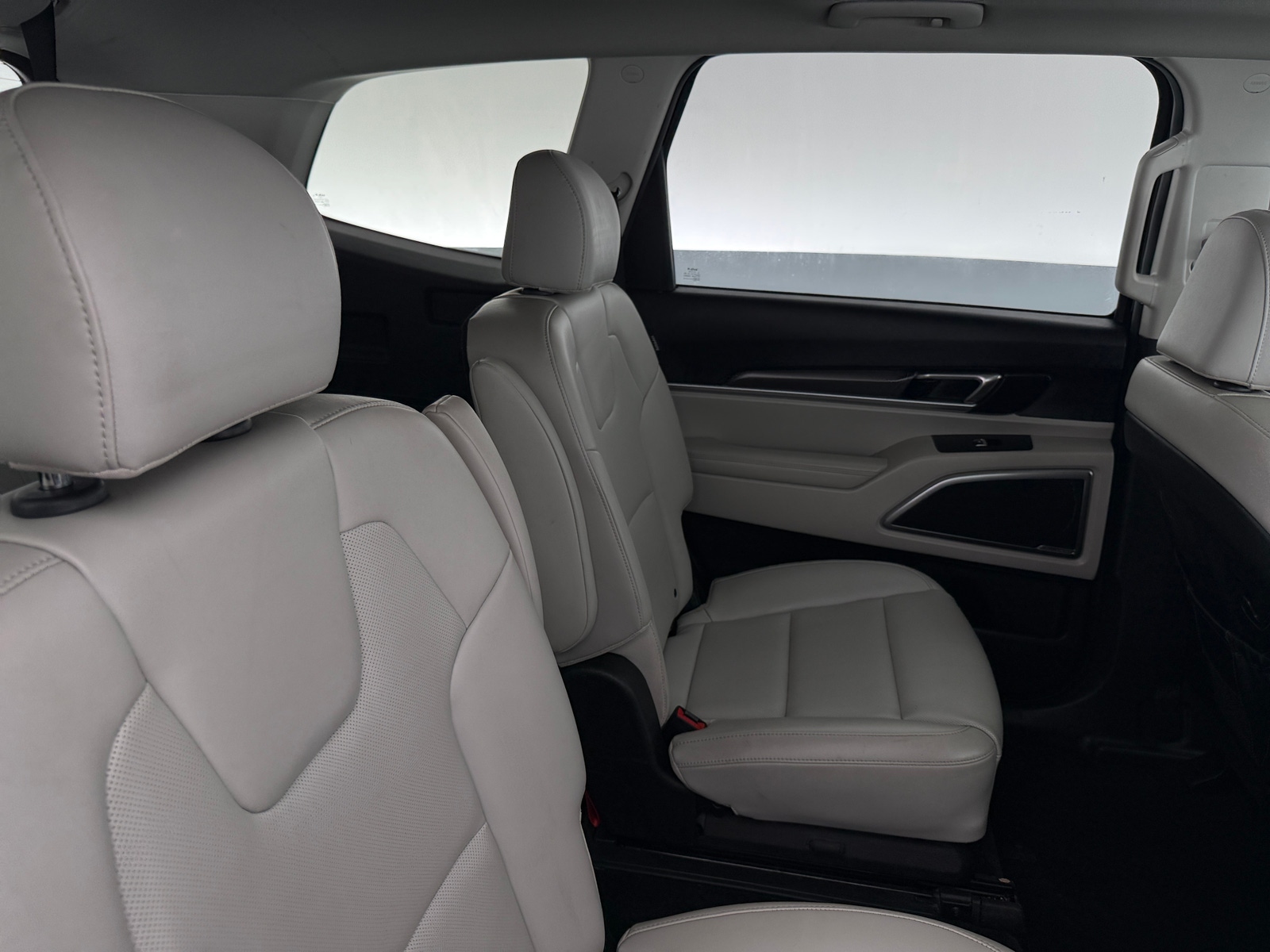 Thumbnail: 2023 Kia Telluride - 5