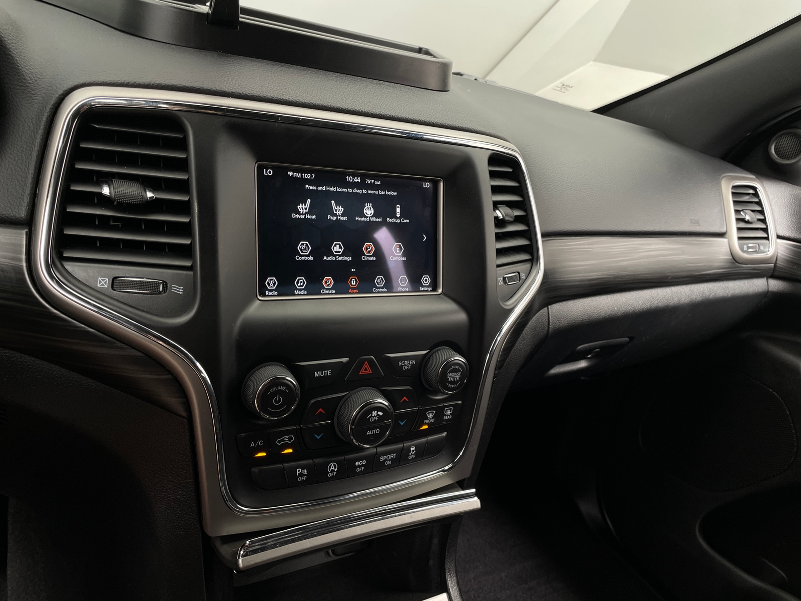 Thumbnail: 2021 Jeep Grand Cherokee - 4