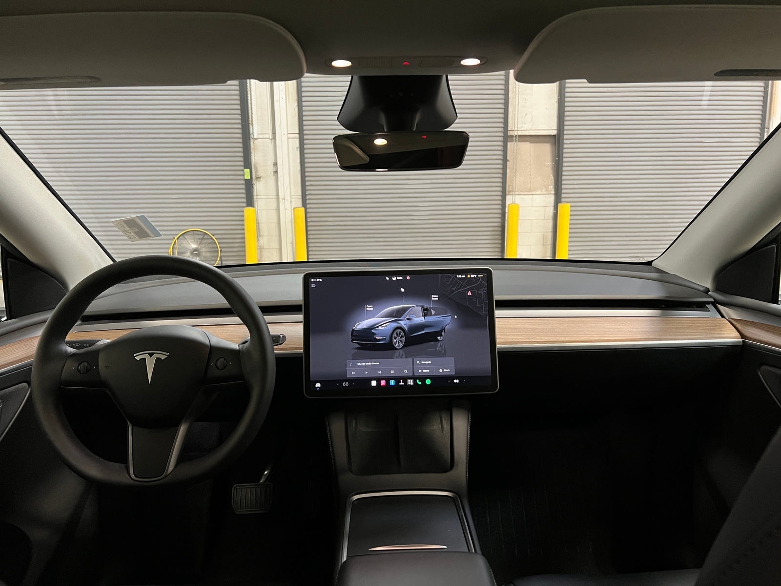 Thumbnail: 2025 Tesla Model Y - 2
